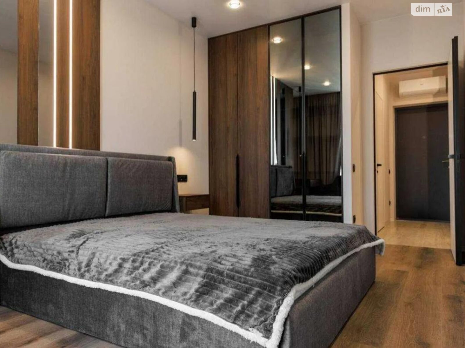 однокомнатная квартира в Львове, район Замарстынов, на ул. Вячеслава Липинского в аренду на долгий срок помесячно фото 1