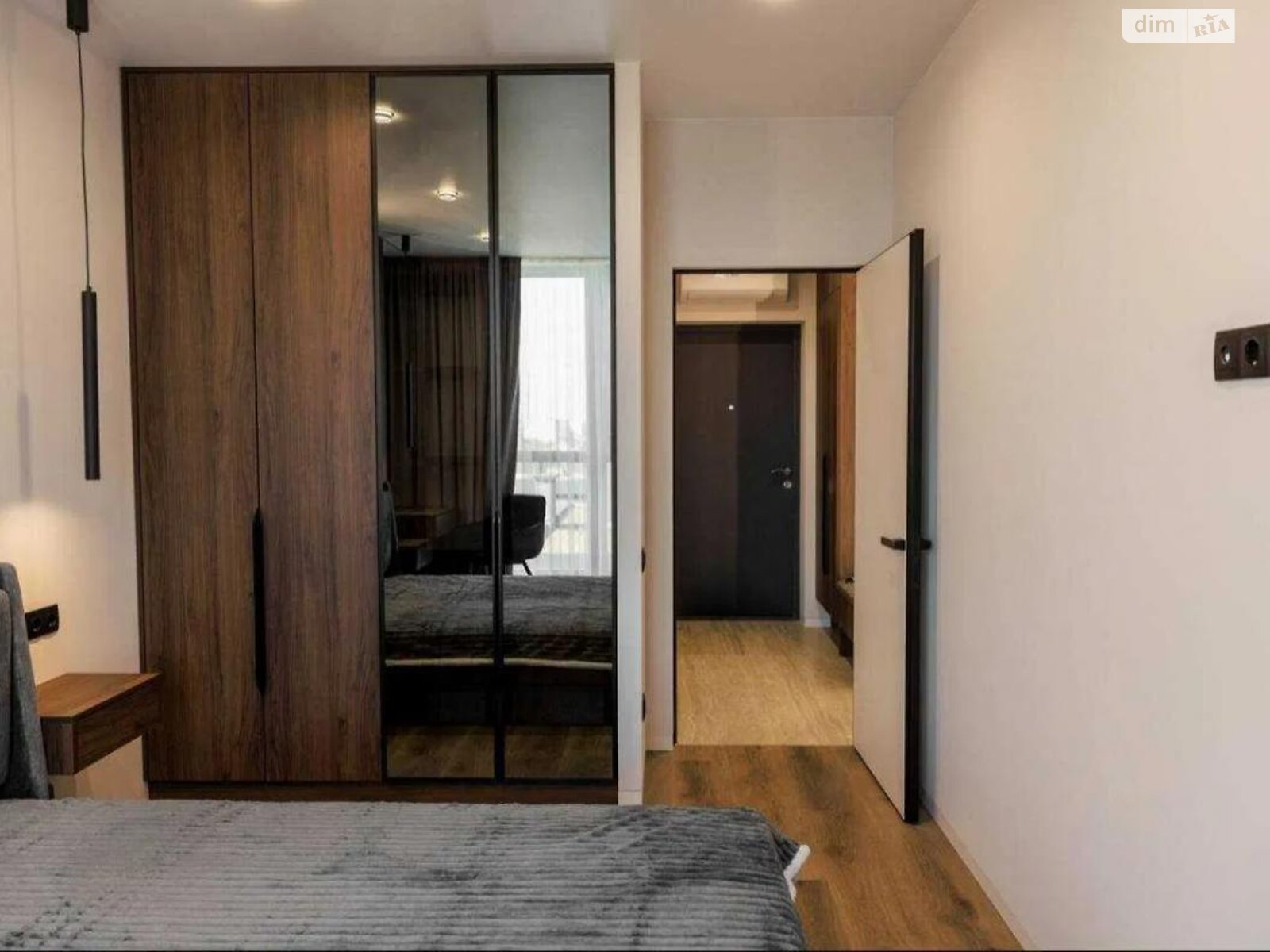 однокомнатная квартира в Львове, район Замарстынов, на ул. Вячеслава Липинского в аренду на долгий срок помесячно фото 1