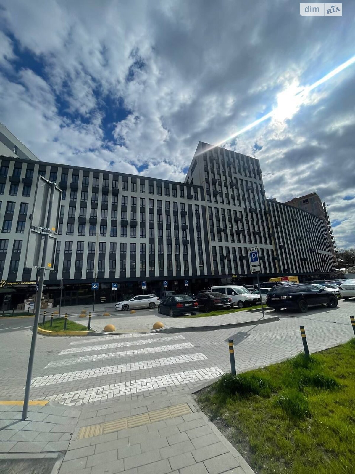 однокомнатная квартира в Львове, район Замарстынов, на ул. Замарстиновская 170 в аренду на долгий срок помесячно фото 1 однокомнатная квартира в Львове, район Замарстынов, на ул. Замарстиновская 170 в аренду на долгий срок помесячно фото 1