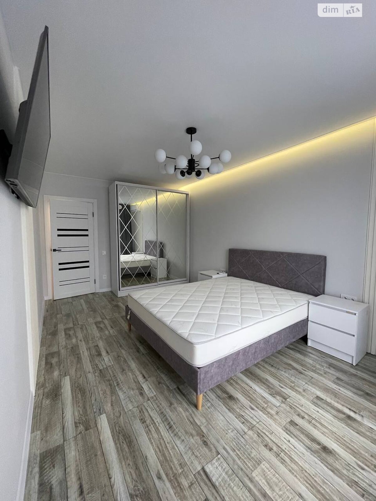 однокімнатна квартира в Львові, район Замарстинів, на вул. Замарстинівська в довготривалу оренду помісячно фото 1