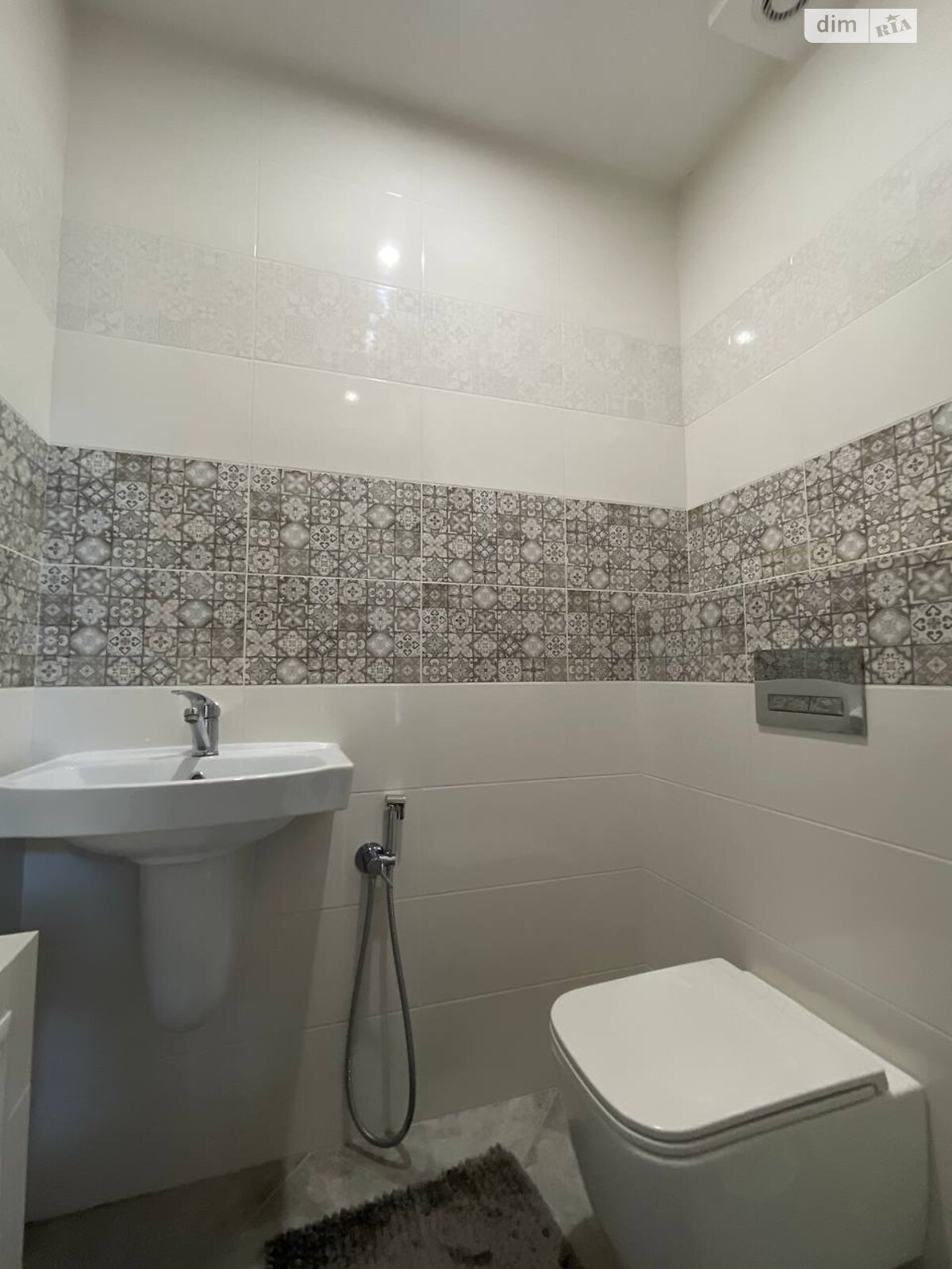 двокімнатна квартира в Львові, район Замарстинів, на вул. Замарстинівська в довготривалу оренду помісячно фото 1 двокімнатна квартира в Львові, район Замарстинів, на вул. Замарстинівська в довготривалу оренду помісячно фото 1