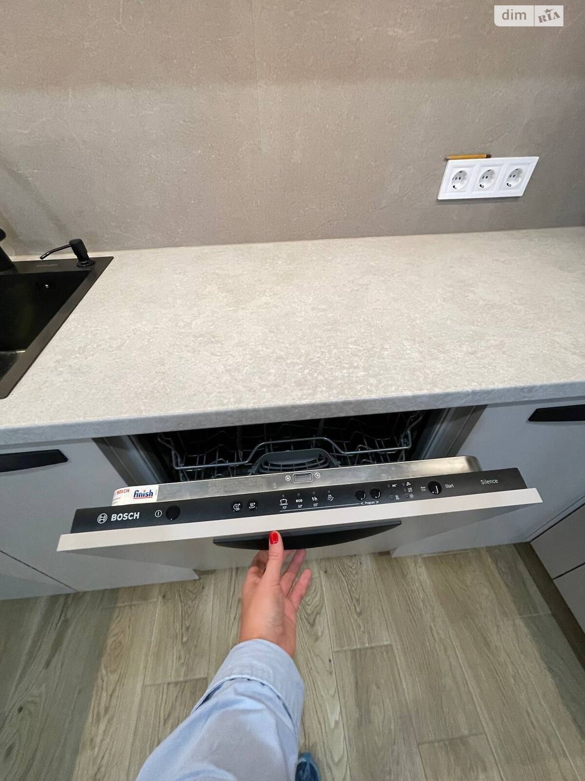 двокімнатна квартира в Львові, район Замарстинів, на вул. Замарстинівська в довготривалу оренду помісячно фото 1