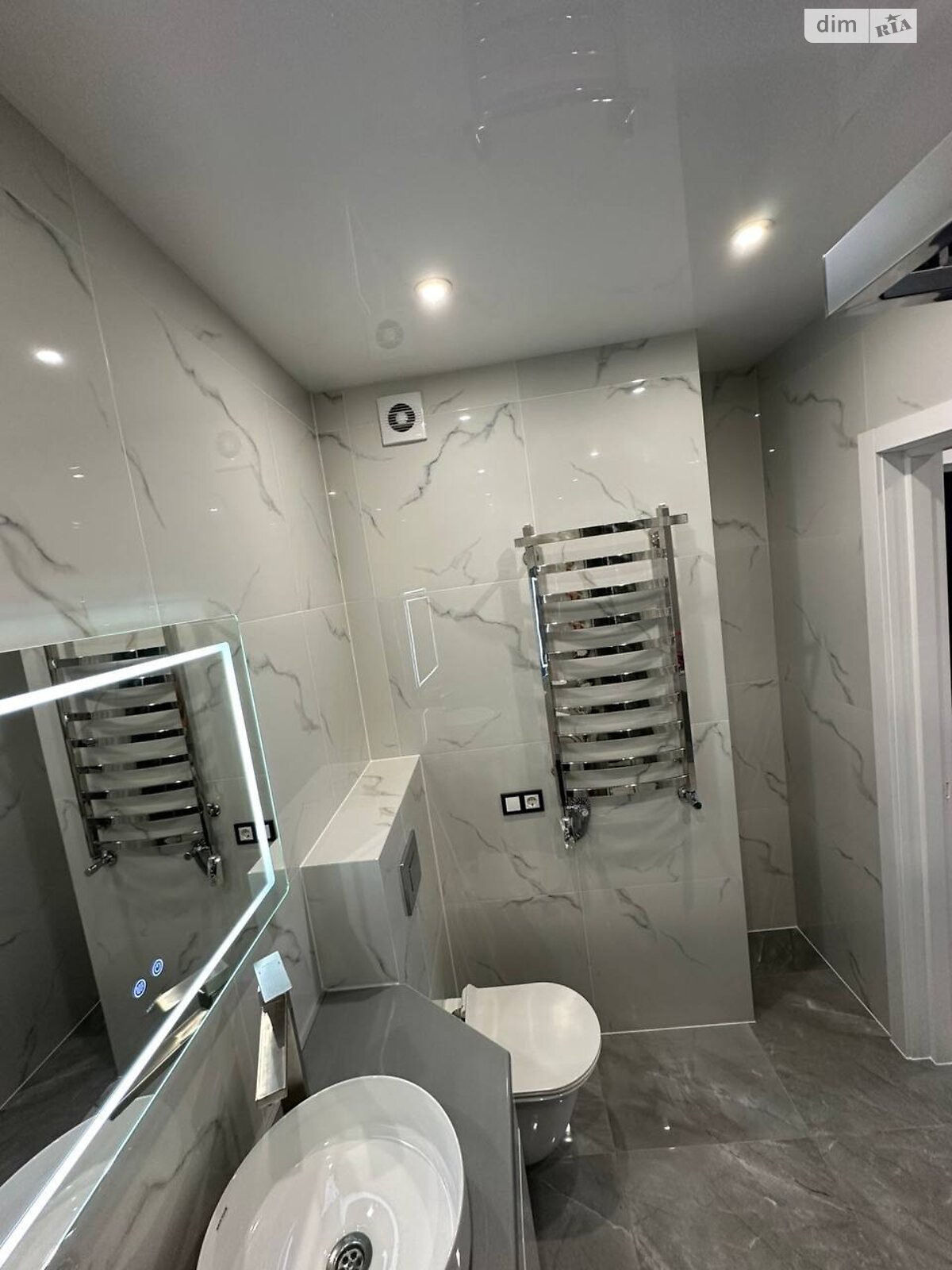 однокімнатна квартира в Львові, район Замарстинів, на вул. Замарстинівська в довготривалу оренду помісячно фото 1 однокімнатна квартира в Львові, район Замарстинів, на вул. Замарстинівська в довготривалу оренду помісячно фото 1