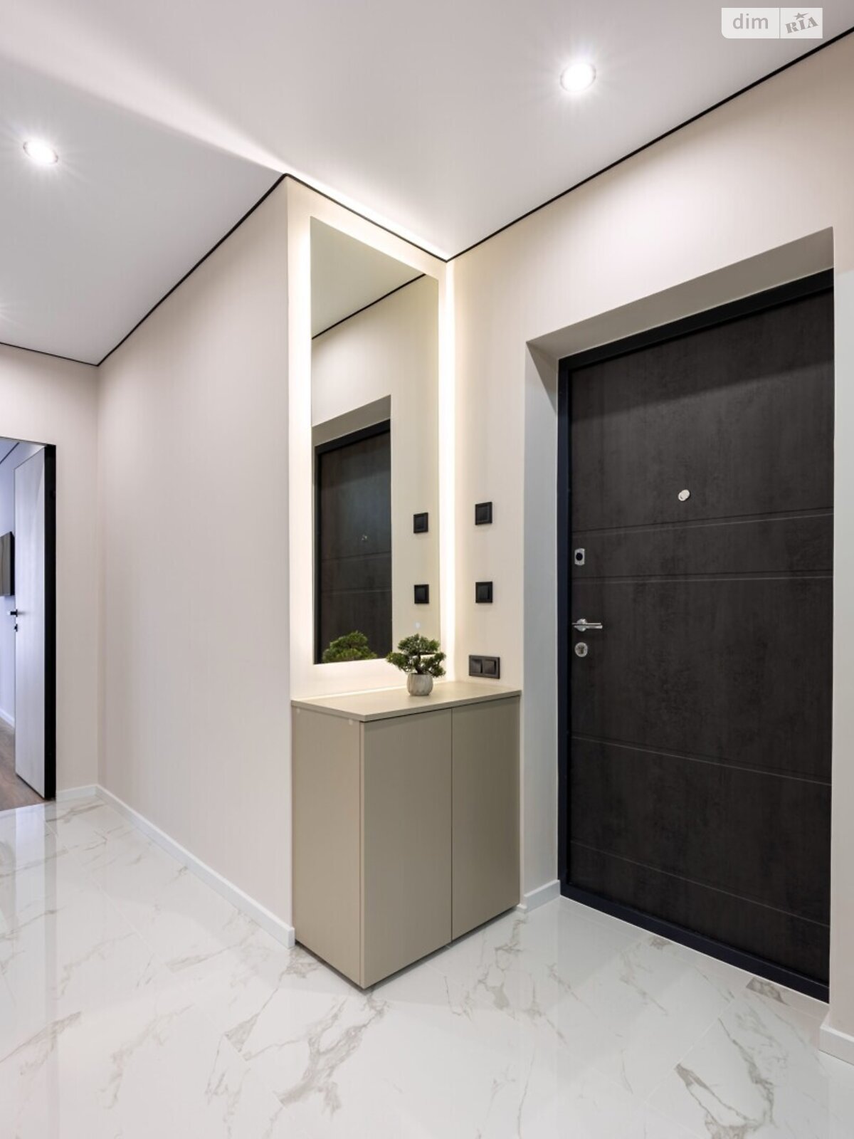 однокімнатна квартира в Львові, район Замарстинів, на вул. Замарстинівська 170Б в довготривалу оренду помісячно фото 1 однокімнатна квартира в Львові, район Замарстинів, на вул. Замарстинівська 170Б в довготривалу оренду помісячно фото 1