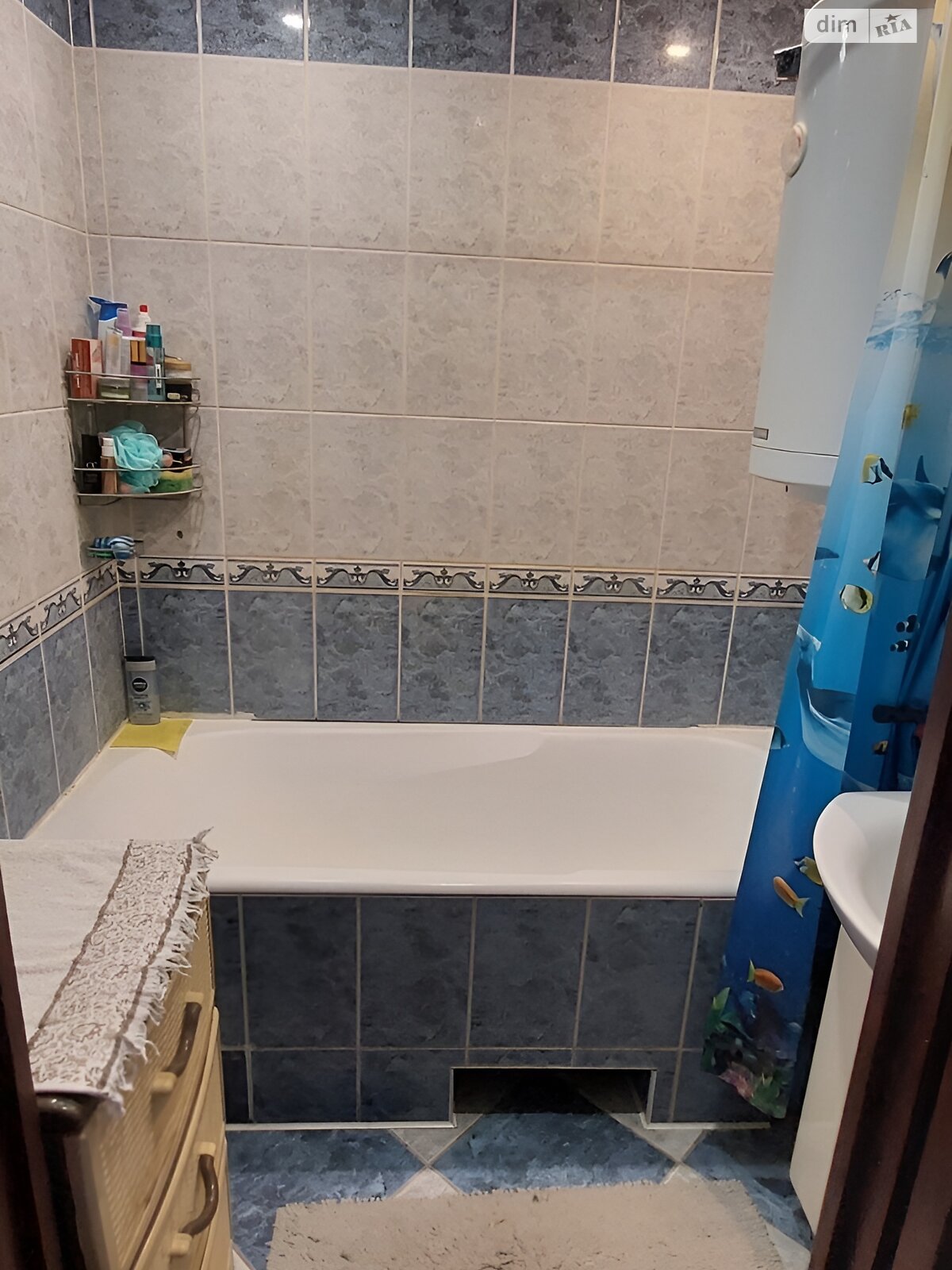 двухкомнатная квартира в Львове, район Збоища, на ул. Студинского 12 в аренду на долгий срок помесячно фото 1 двухкомнатная квартира в Львове, район Збоища, на ул. Студинского 12 в аренду на долгий срок помесячно фото 1