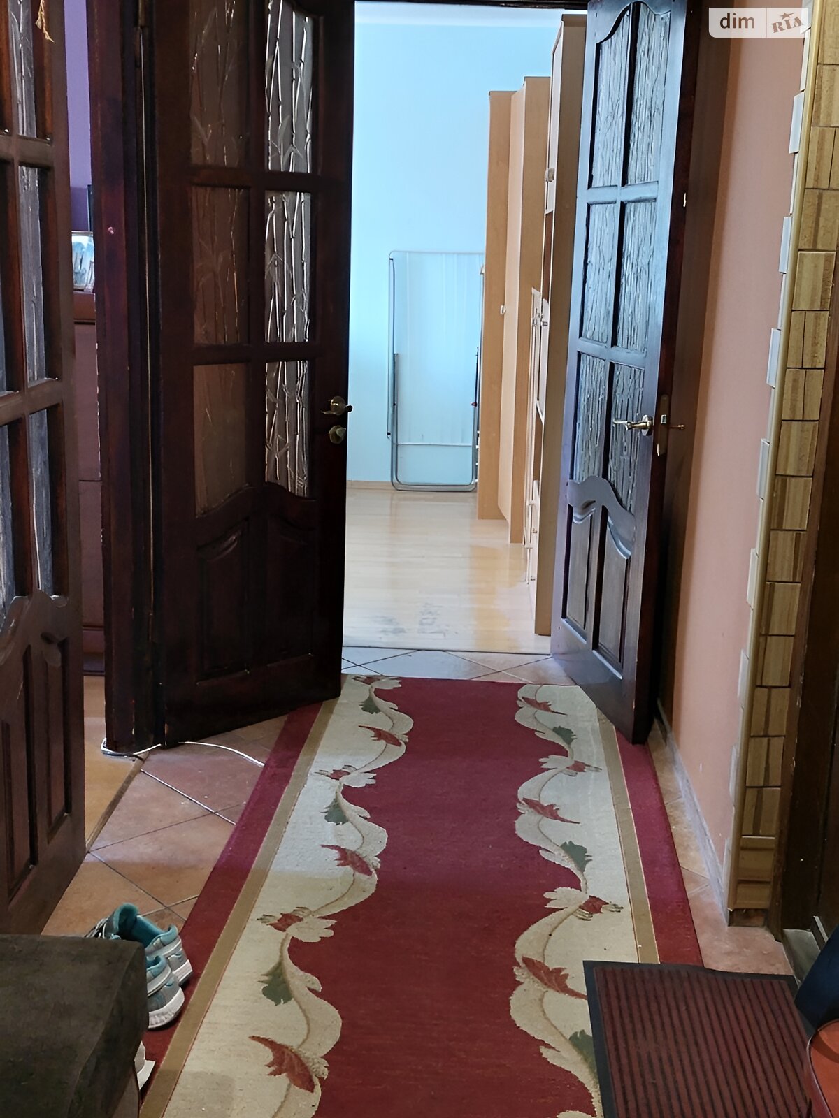 двухкомнатная квартира в Львове, район Збоища, на ул. Студинского 12 в аренду на долгий срок помесячно фото 1 двухкомнатная квартира в Львове, район Збоища, на ул. Студинского 12 в аренду на долгий срок помесячно фото 1