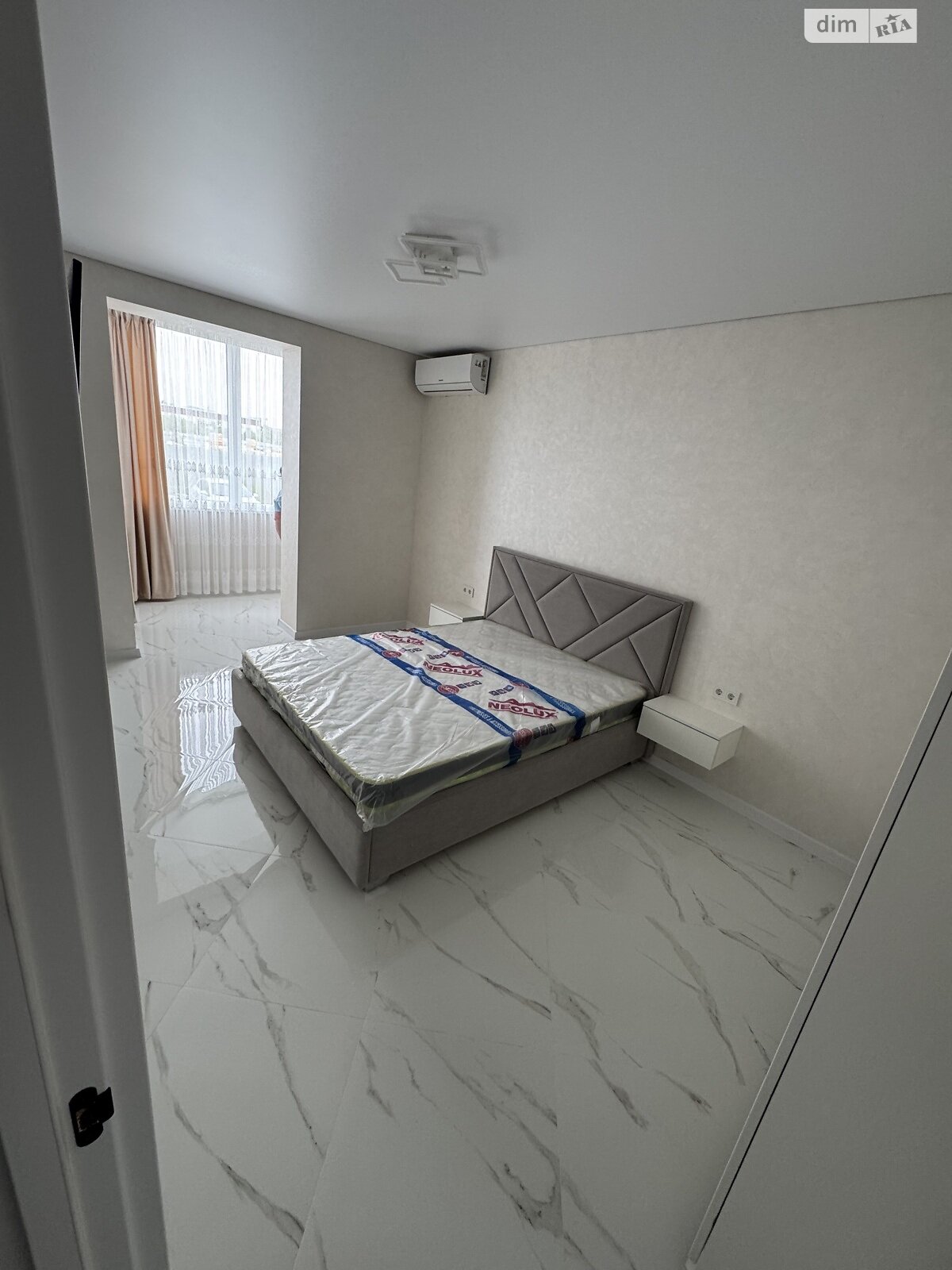 двухкомнатная квартира в Мукачеве, на ул. Объездная 31Б, кв. 1 в аренду на долгий срок помесячно фото 1 двухкомнатная квартира в Мукачеве, на ул. Объездная 31Б, кв. 1 в аренду на долгий срок помесячно фото 1