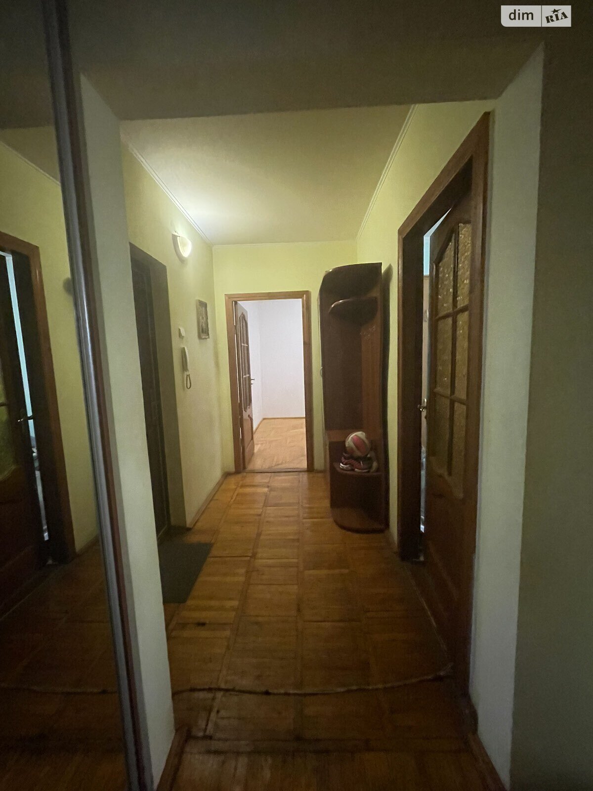 двокімнатна квартира в Мукачеві, район Росвигово, на вул. Данила Галицького 41 в довготривалу оренду помісячно фото 1 двокімнатна квартира в Мукачеві, район Росвигово, на вул. Данила Галицького 41 в довготривалу оренду помісячно фото 1