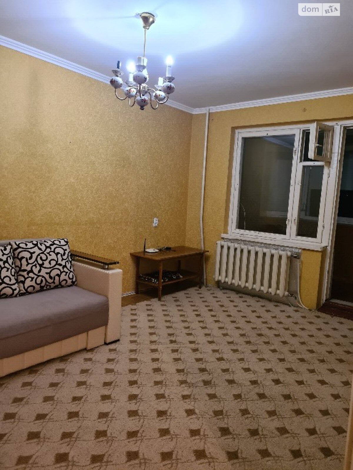 двухкомнатная квартира в Мукачеве, район Росвигово, на ул. Росвиговская 2 в аренду на долгий срок помесячно фото 1