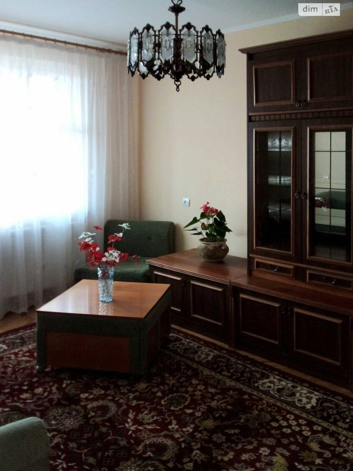 двухкомнатная квартира в Мукачеве, район Росвигово, на ул. Росвиговская 19А в аренду на долгий срок помесячно фото 1
