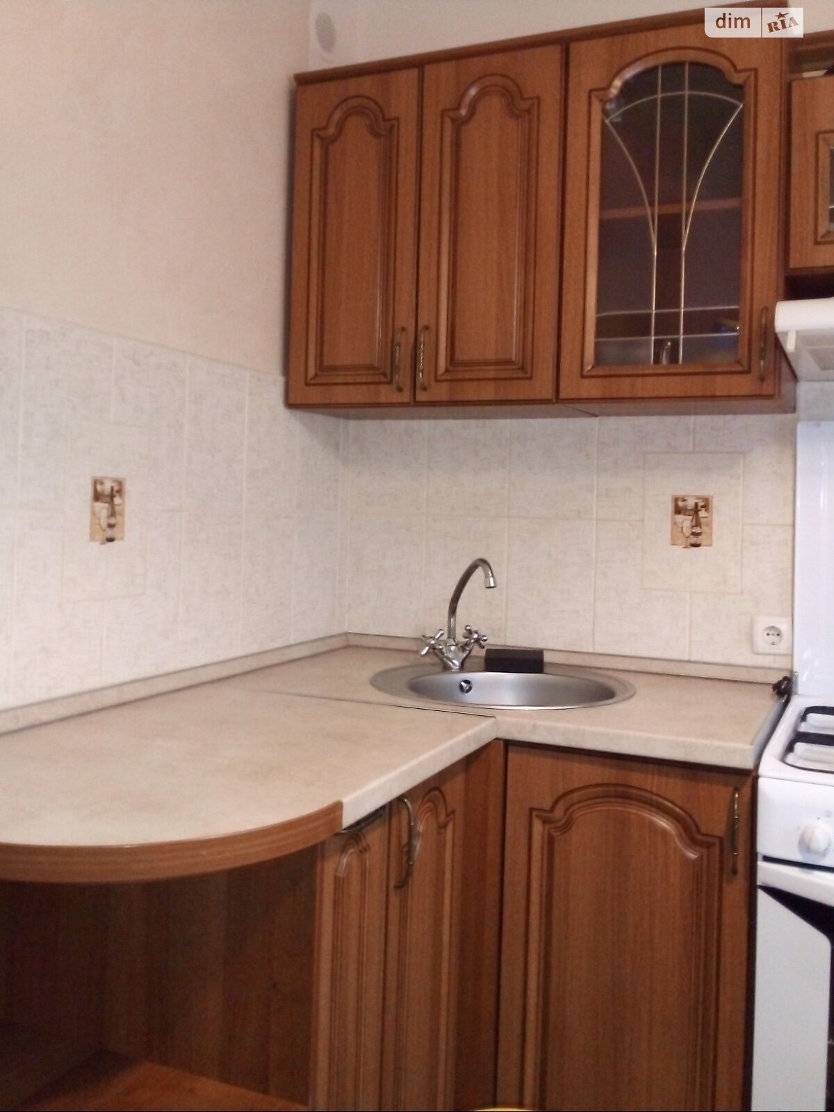 двухкомнатная квартира в Мукачеве, район Росвигово, на ул. Росвиговская 19А в аренду на долгий срок помесячно фото 1