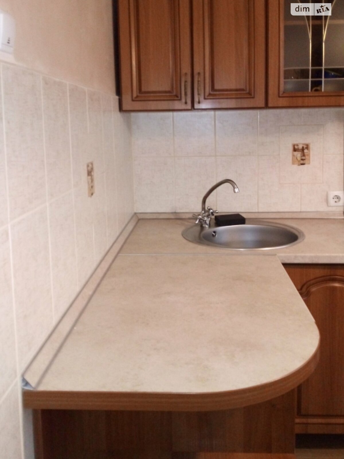 двухкомнатная квартира в Мукачеве, район Росвигово, на ул. Росвиговская 19А в аренду на долгий срок помесячно фото 1