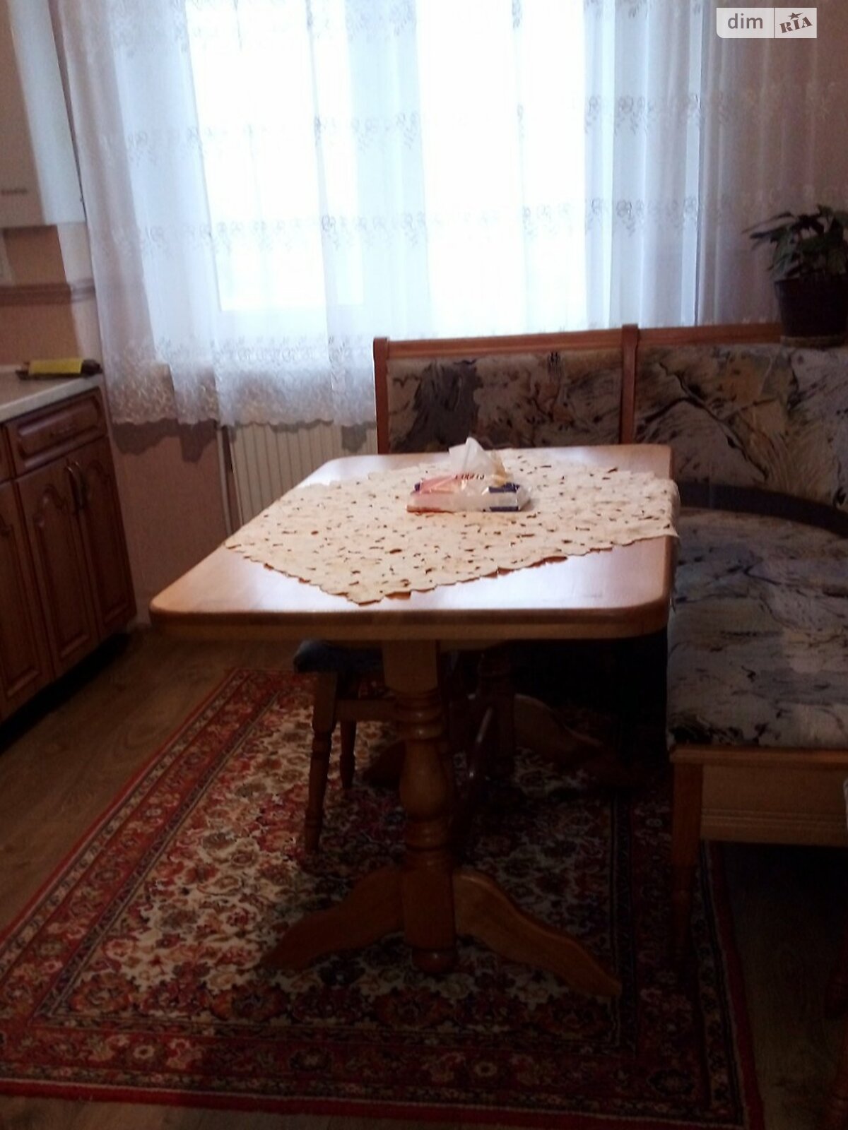 двухкомнатная квартира в Мукачеве, район Росвигово, на ул. Росвиговская 19А в аренду на долгий срок помесячно фото 1