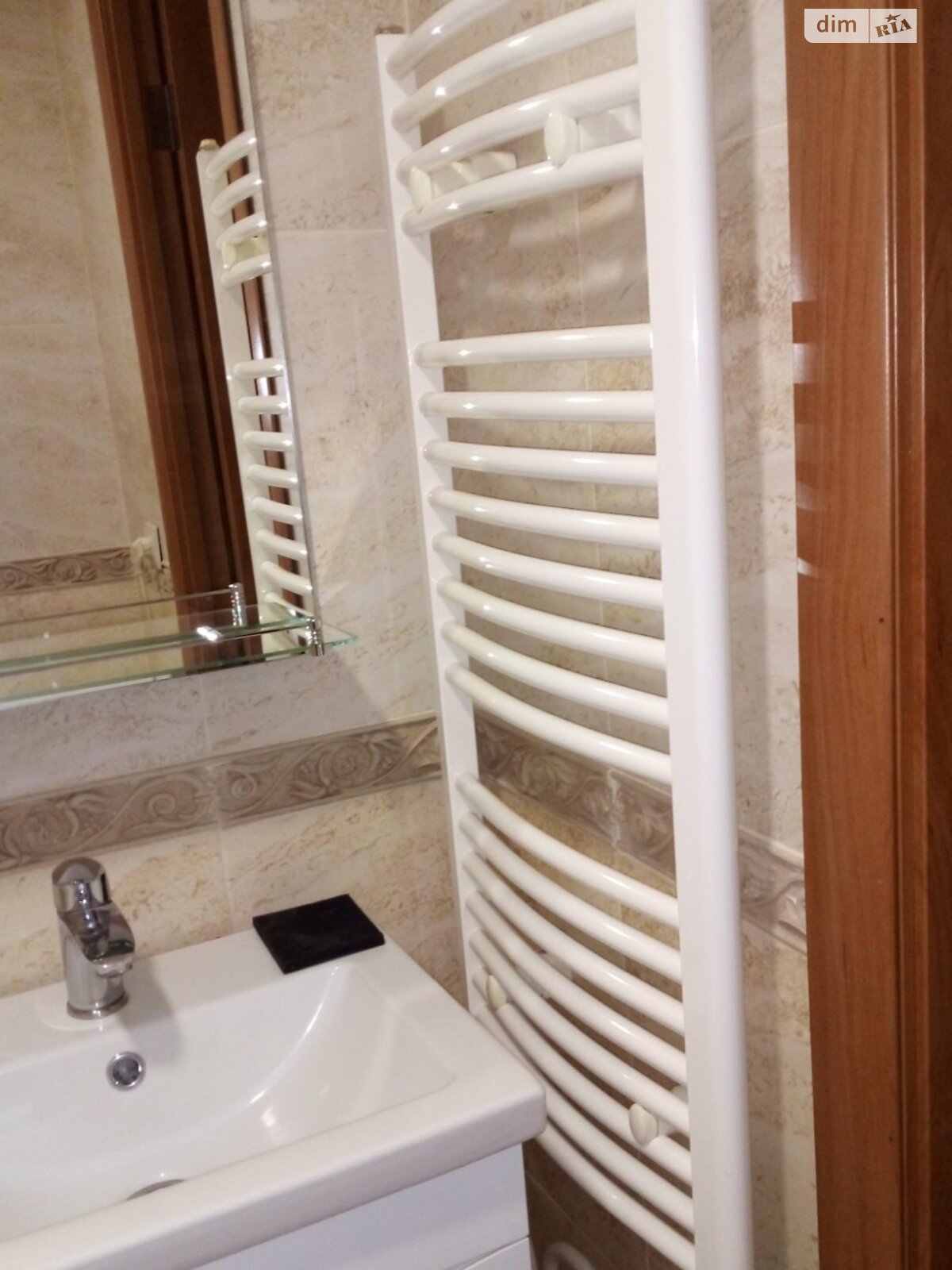 двухкомнатная квартира в Мукачеве, район Росвигово, на ул. Росвиговская 19А в аренду на долгий срок помесячно фото 1