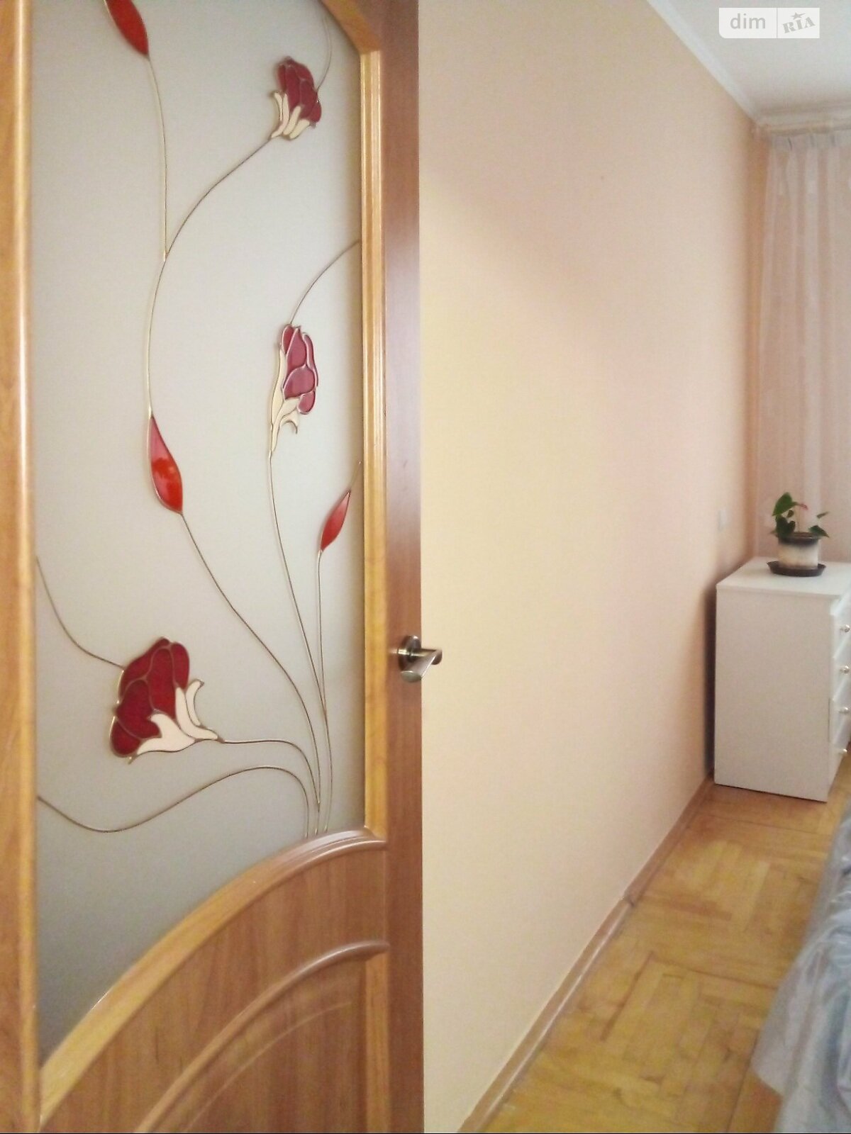 двухкомнатная квартира в Мукачеве, район Росвигово, на ул. Росвиговская 19А в аренду на долгий срок помесячно фото 1