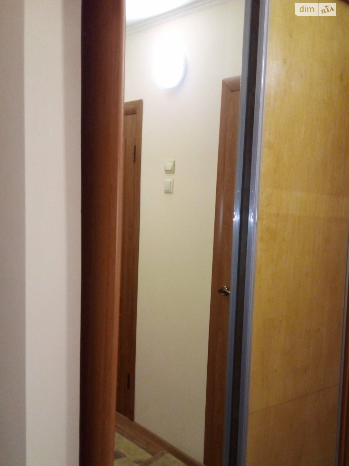 двухкомнатная квартира в Мукачеве, район Росвигово, на ул. Росвиговская 19А в аренду на долгий срок помесячно фото 1