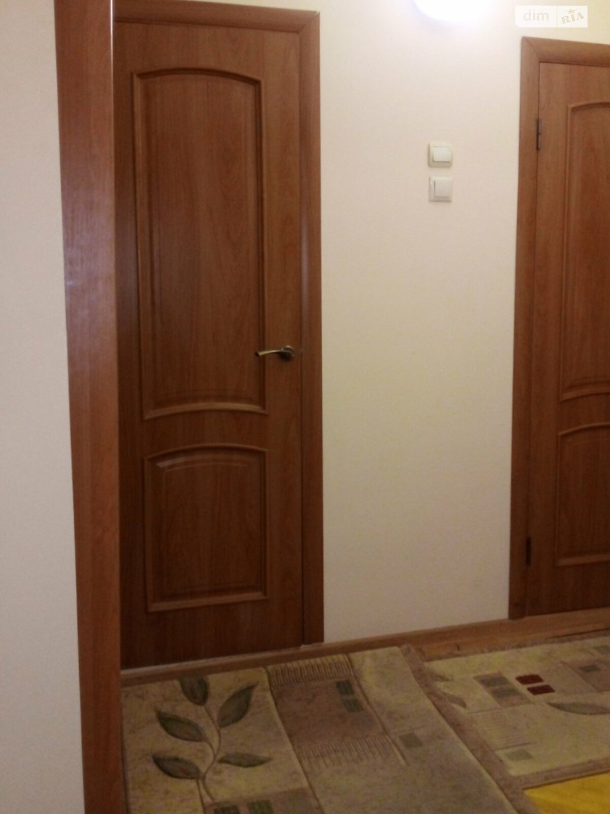 двухкомнатная квартира в Мукачеве, район Росвигово, на ул. Росвиговская 19А в аренду на долгий срок помесячно фото 1