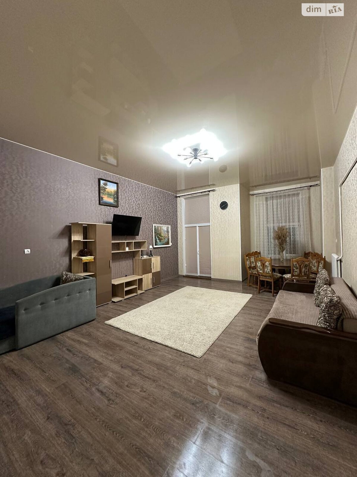 однокомнатная квартира в Мукачеве, район Центр, на ул. Ярослава Мудрого 4, кв. 3 в аренду на долгий срок помесячно фото 1