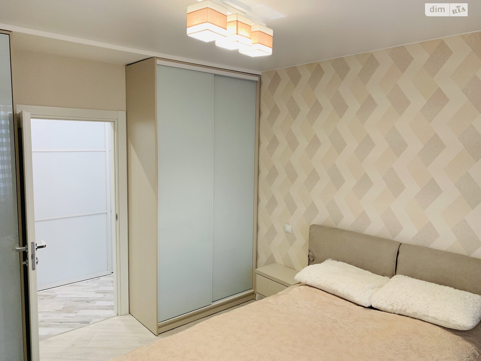 двокімнатна квартира в Мукачеві, на вул. Юрія Герца 2А в довготривалу оренду помісячно фото 1