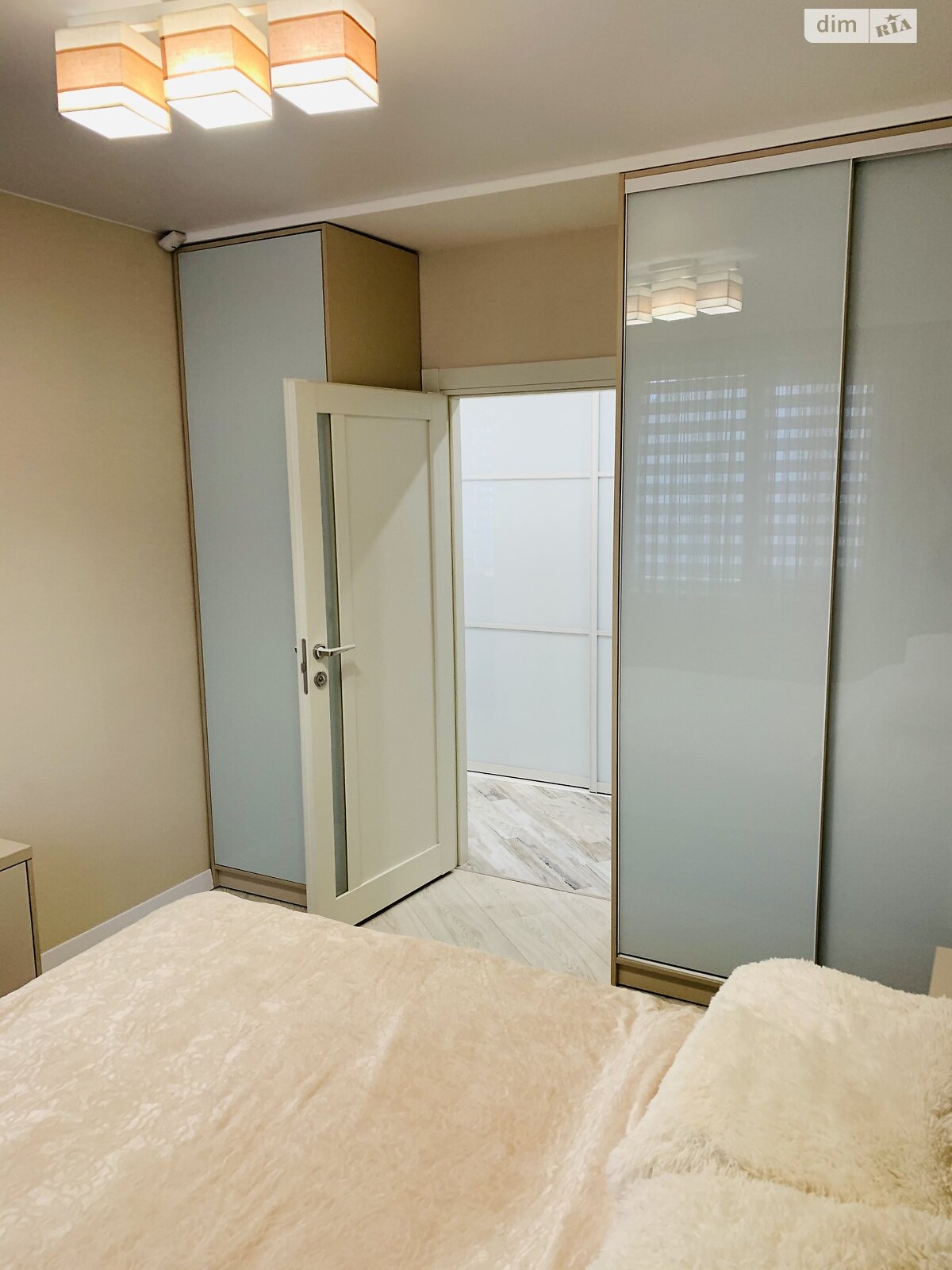 двокімнатна квартира в Мукачеві, на вул. Юрія Герца 2А в довготривалу оренду помісячно фото 1