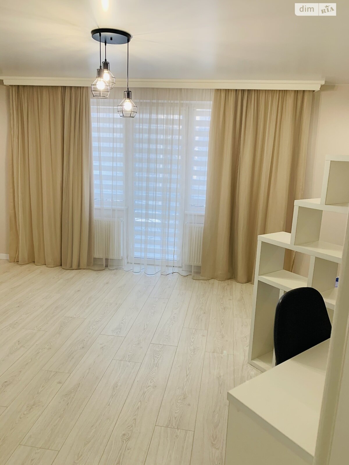 двокімнатна квартира в Мукачеві, на вул. Юрія Герца 2А в довготривалу оренду помісячно фото 1