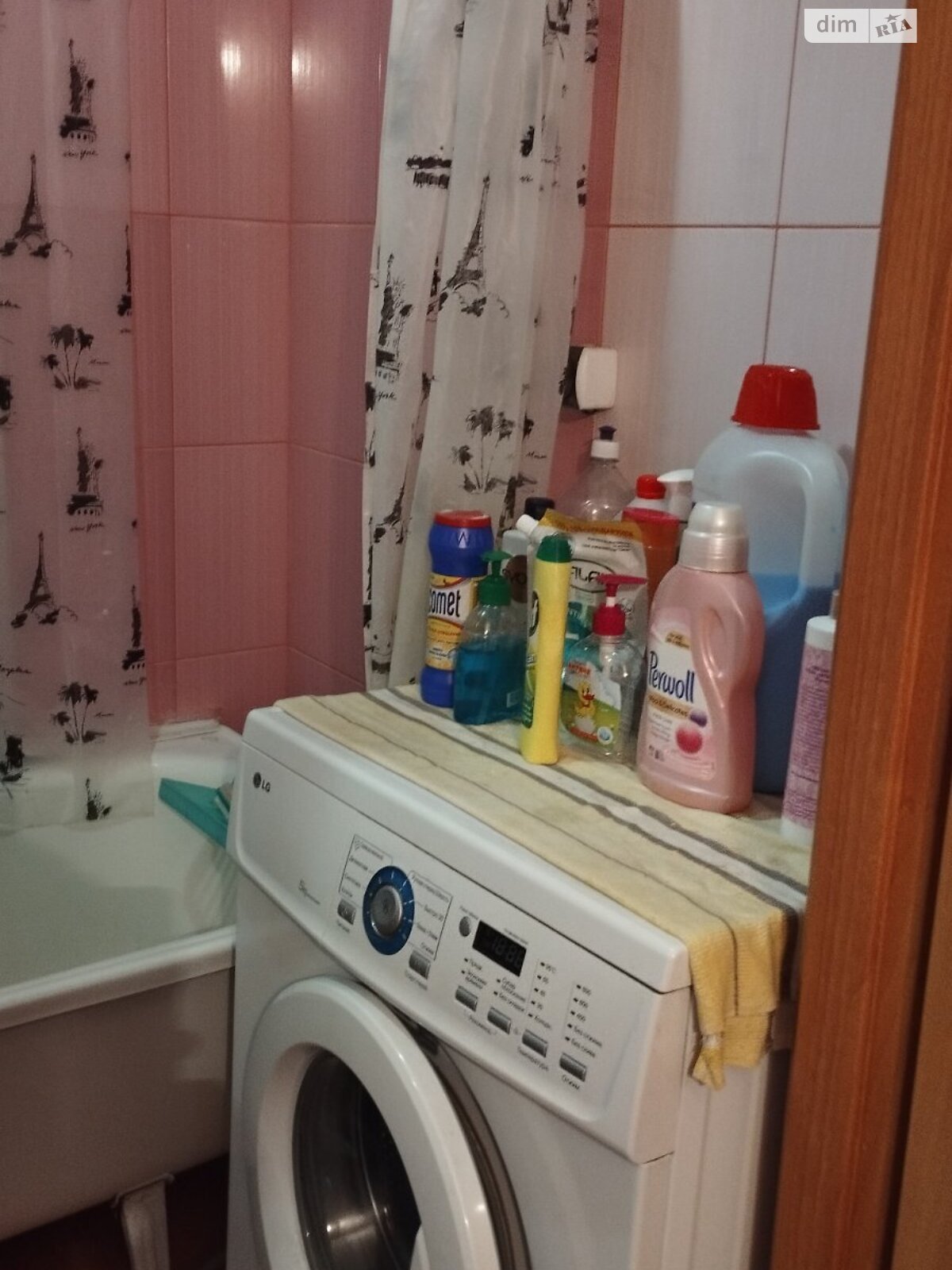 трехкомнатная квартира в Николаеве, район Ингульский, на ул. Винграновского в аренду на долгий срок помесячно фото 1 трехкомнатная квартира в Николаеве, район Ингульский, на ул. Винграновского в аренду на долгий срок помесячно фото 1