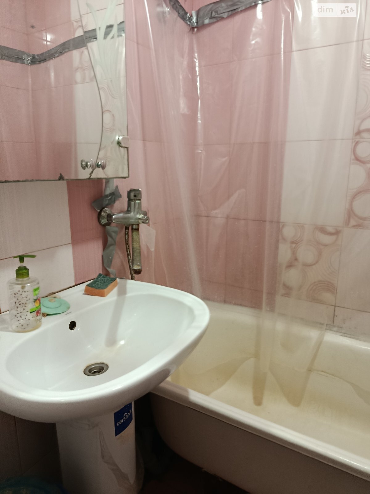 трехкомнатная квартира в Николаеве, район Ингульский, на ул. Винграновского в аренду на долгий срок помесячно фото 1 трехкомнатная квартира в Николаеве, район Ингульский, на ул. Винграновского в аренду на долгий срок помесячно фото 1