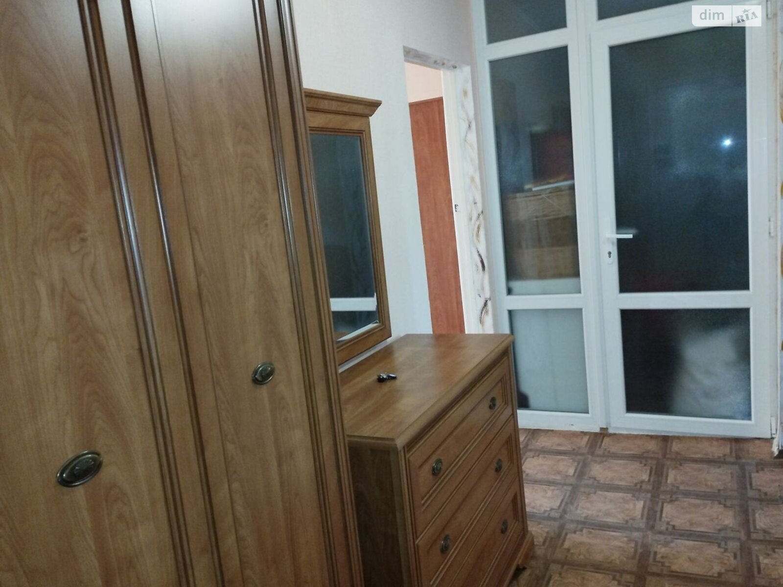 однокомнатная квартира с мебелью в Николаеве, район Корабельный, на ул. Айвазовского в аренду на долгий срок помесячно фото 1