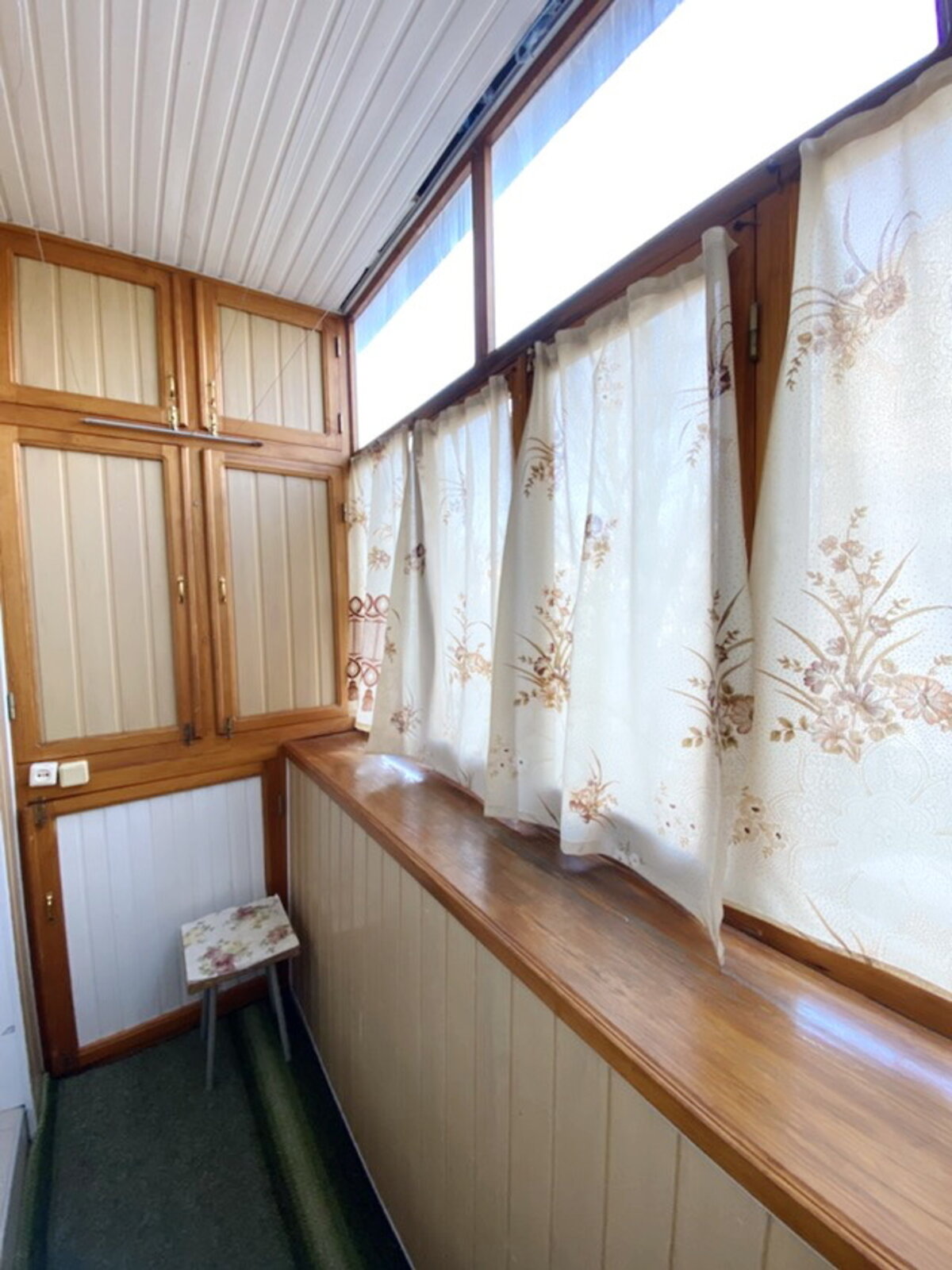 трехкомнатная квартира в Николаеве, район Корабельный, на просп. Богоявленский 295 в аренду на долгий срок помесячно фото 1 трехкомнатная квартира в Николаеве, район Корабельный, на просп. Богоявленский 295 в аренду на долгий срок помесячно фото 1