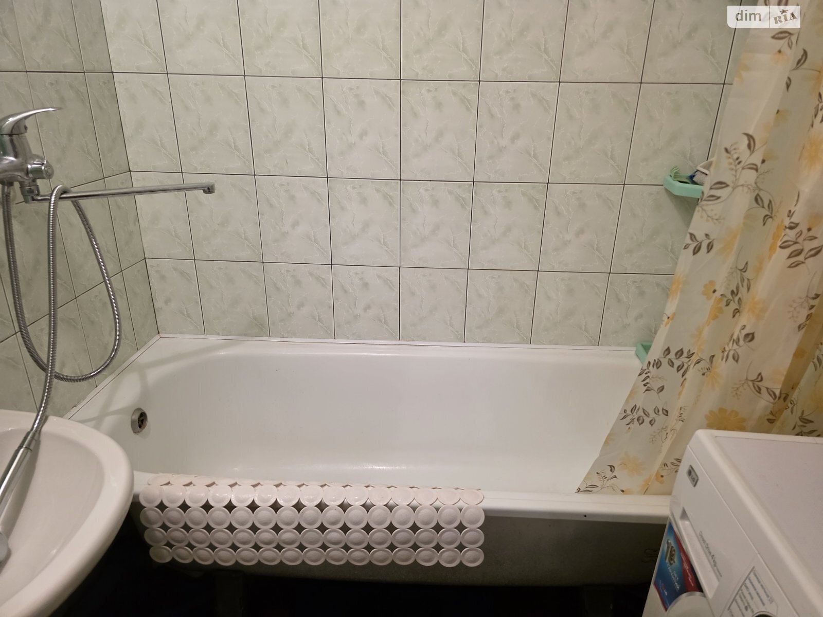 однокімнатна квартира в Миколаєві, район Заводський, на вул. Лазурна в довготривалу оренду помісячно фото 1