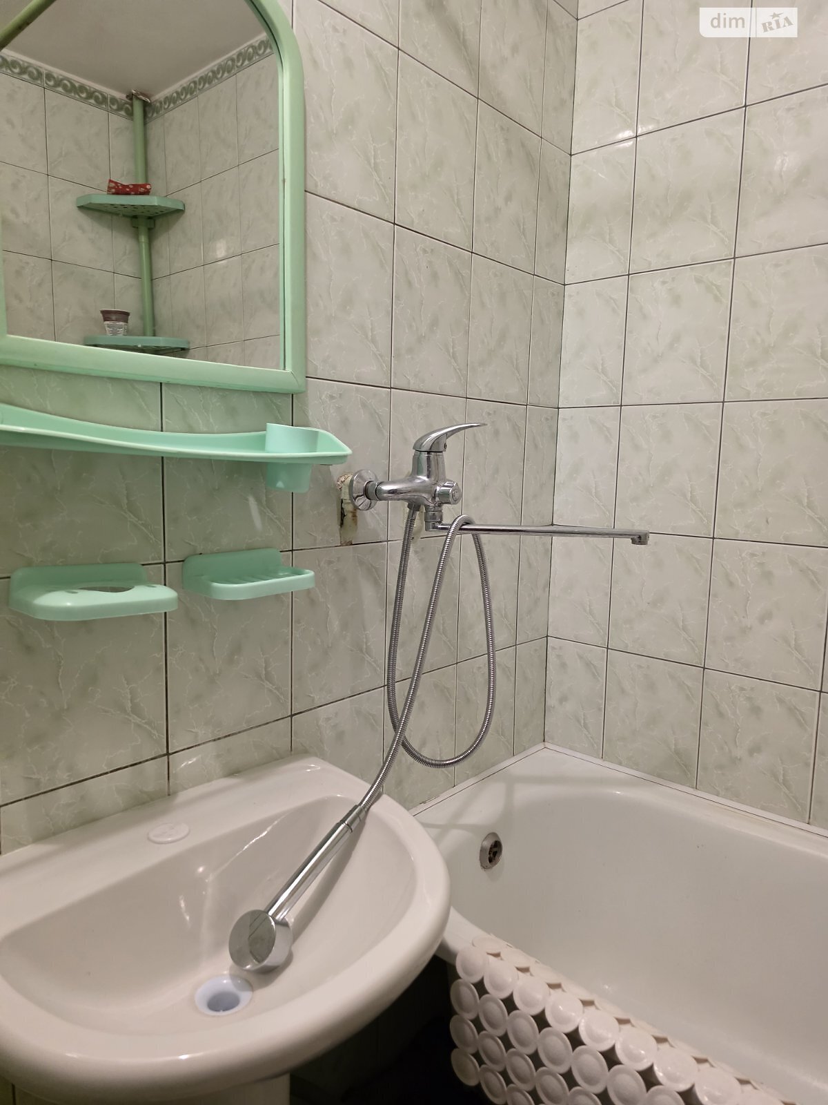 однокімнатна квартира в Миколаєві, район Заводський, на вул. Лазурна в довготривалу оренду помісячно фото 1