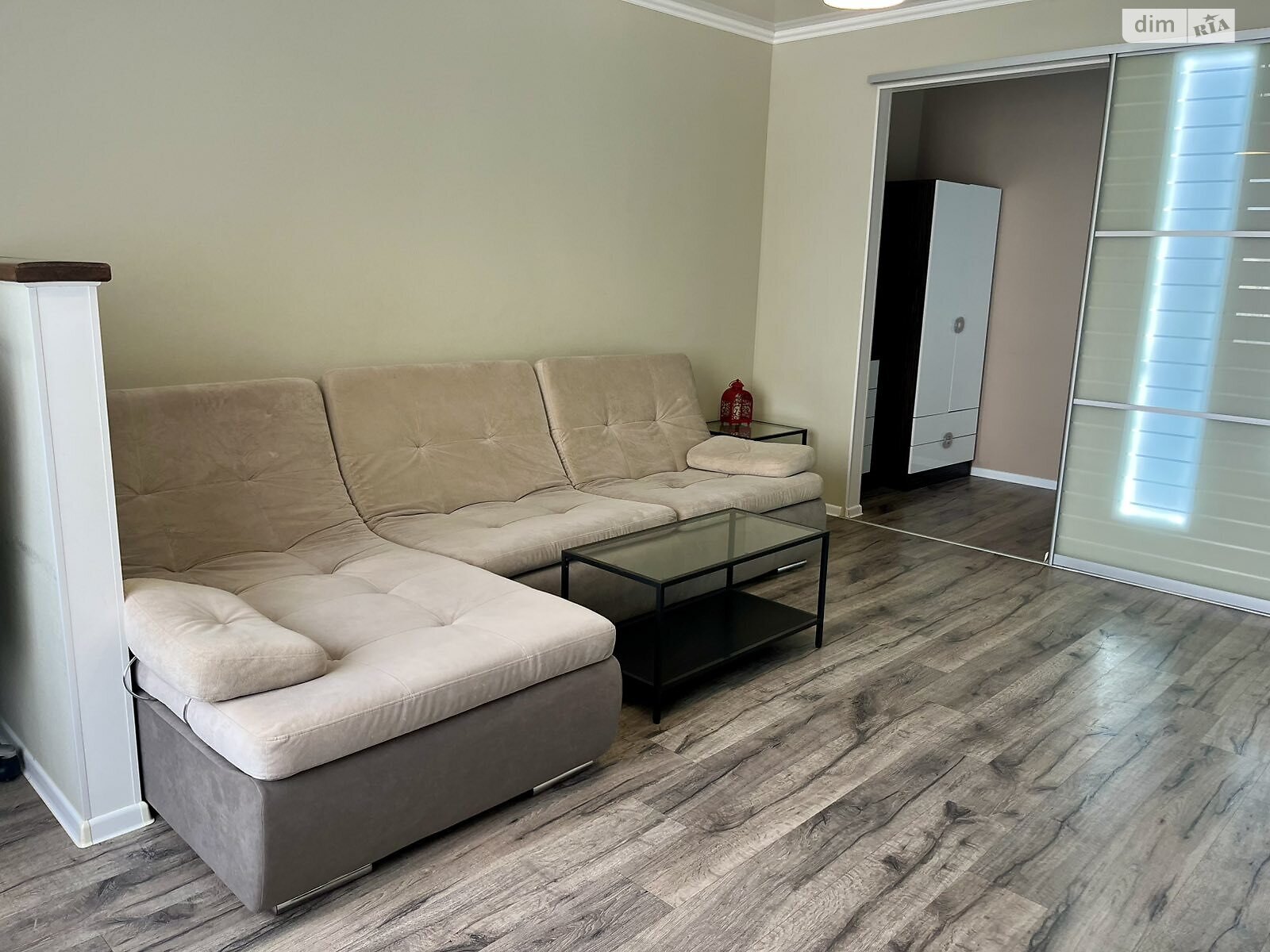 однокімнатна квартира в Миколаєві, район Намив, на вул. Лазурна в довготривалу оренду помісячно фото 1 однокімнатна квартира в Миколаєві, район Намив, на вул. Лазурна в довготривалу оренду помісячно фото 1