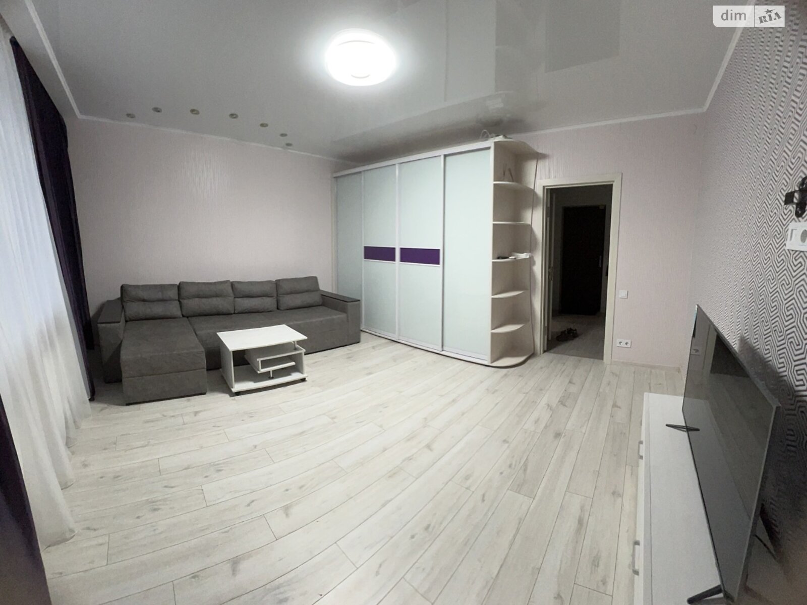 однокомнатная квартира в Николаеве, район Намыв, на ул. Лазурная 5/16 в аренду на долгий срок помесячно фото 1 однокомнатная квартира в Николаеве, район Намыв, на ул. Лазурная 5/16 в аренду на долгий срок помесячно фото 1