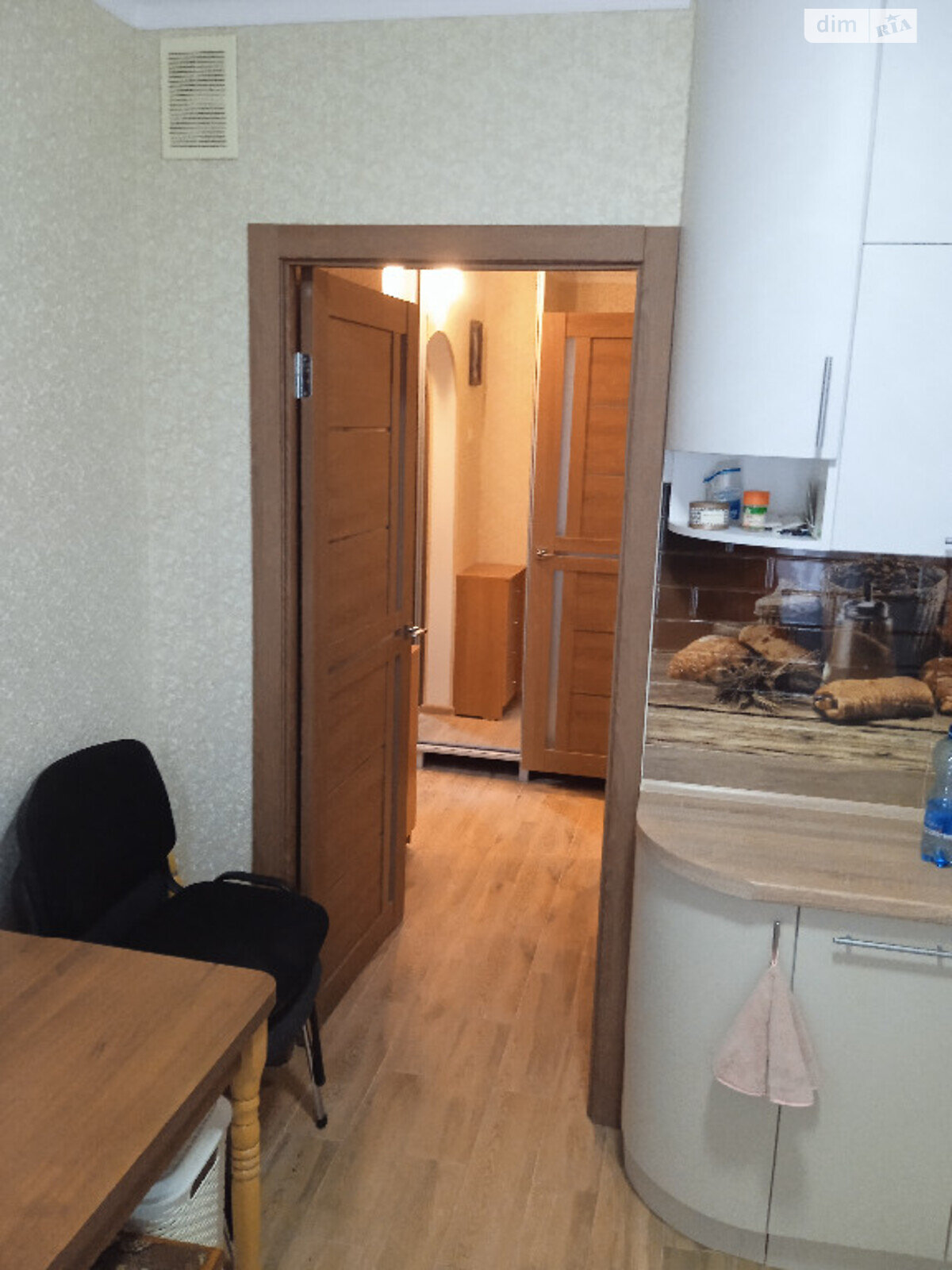 однокомнатная квартира с мебелью в Николаеве, на 12 ул. Продольная в аренду на долгий срок помесячно фото 1 однокомнатная квартира с мебелью в Николаеве, на 12 ул. Продольная в аренду на долгий срок помесячно фото 1