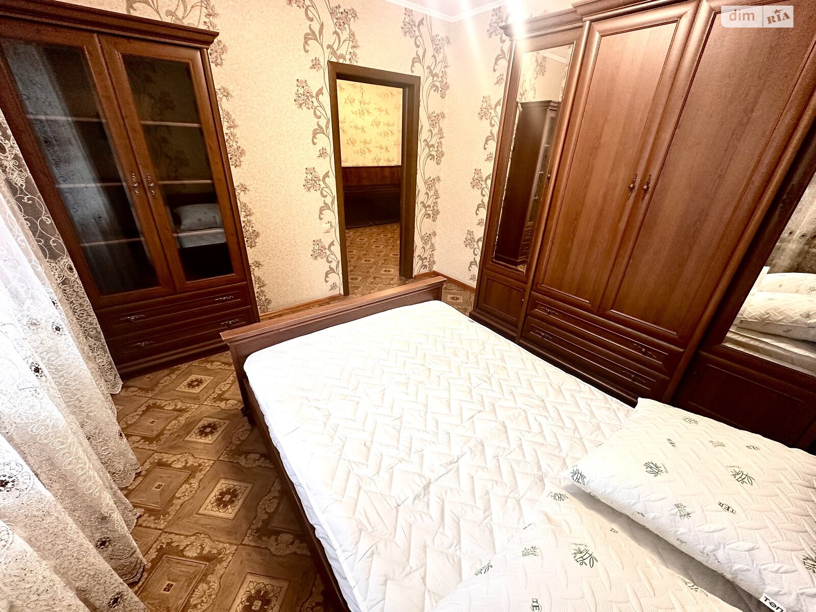 трикімнатна квартира в Миколаєві, район Північний, на вул. Архітектора Старова в довготривалу оренду помісячно фото 1