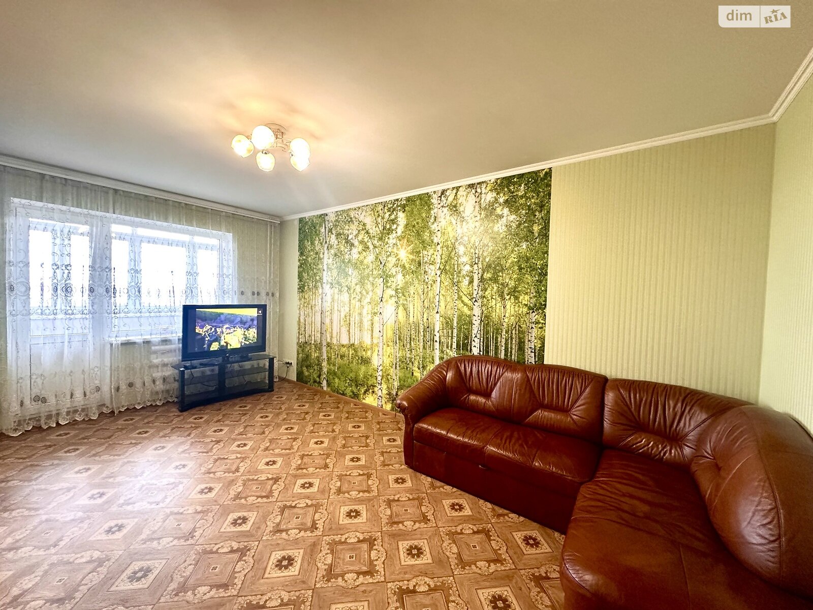 трикімнатна квартира в Миколаєві, район Північний, на вул. Архітектора Старова в довготривалу оренду помісячно фото 1