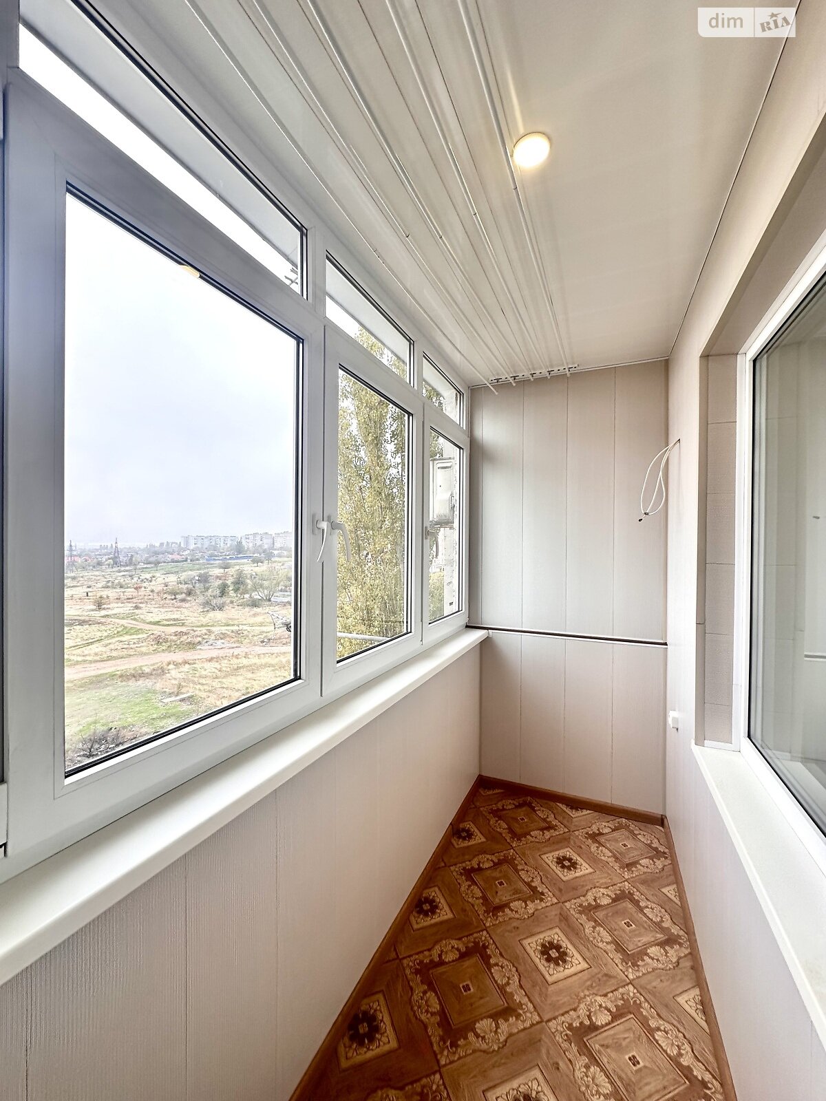 трикімнатна квартира в Миколаєві, район Північний, на вул. Архітектора Старова в довготривалу оренду помісячно фото 1