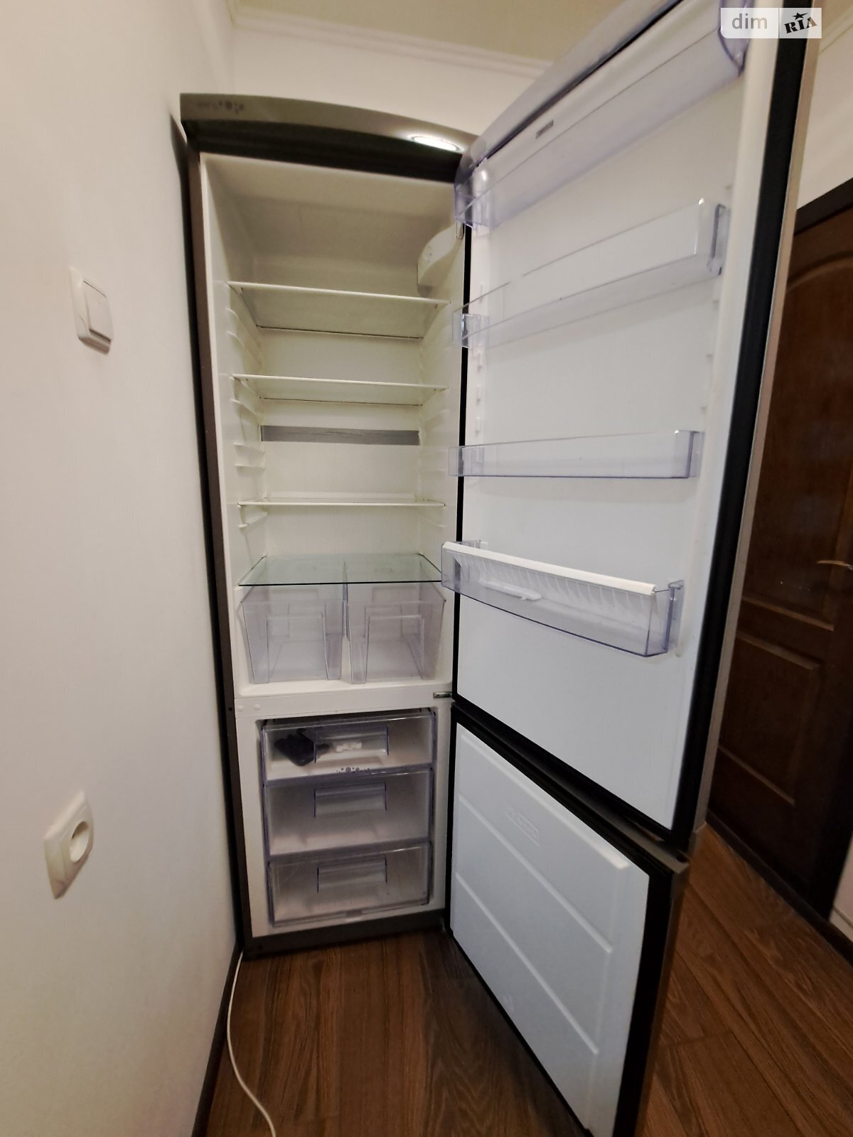 трикімнатна квартира в Миколаєві, район Північний, на вул. Архітектора Старова в довготривалу оренду помісячно фото 1