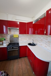 трикімнатна квартира в Миколаєві, район Північний, на вул. Архітектора Старова в довготривалу оренду помісячно фото 2