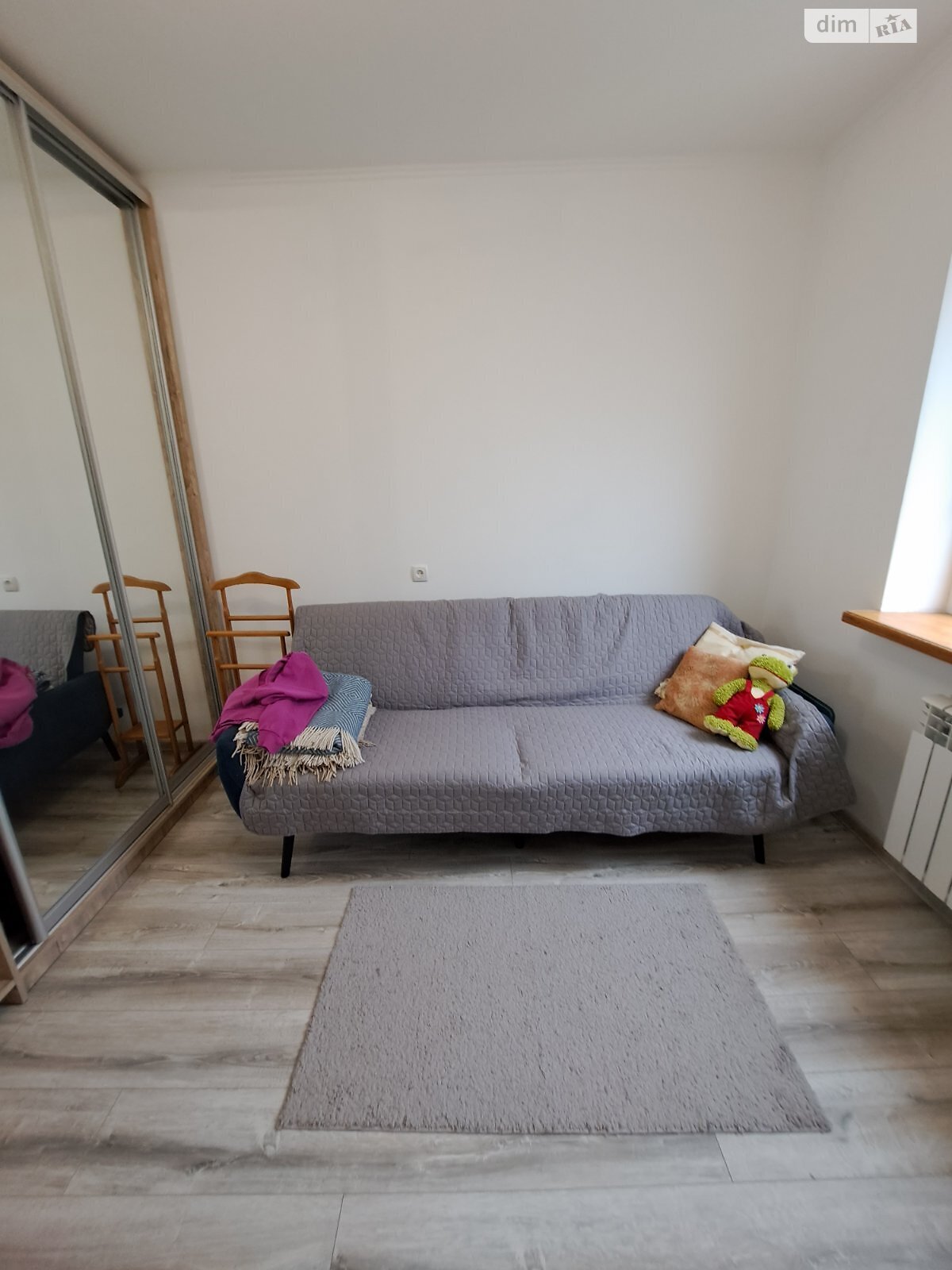 трикімнатна квартира в Миколаєві, район Північний, на вул. Архітектора Старова в довготривалу оренду помісячно фото 1