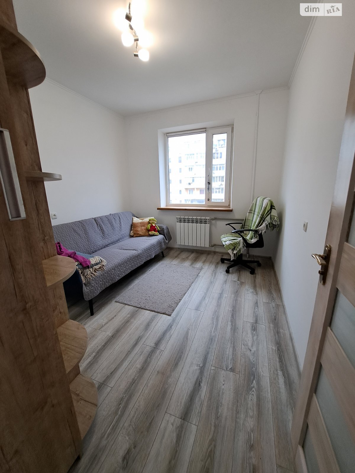 трикімнатна квартира в Миколаєві, район Північний, на вул. Архітектора Старова в довготривалу оренду помісячно фото 1