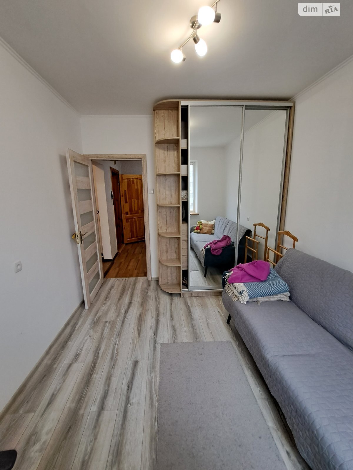 трикімнатна квартира в Миколаєві, район Північний, на вул. Архітектора Старова в довготривалу оренду помісячно фото 1