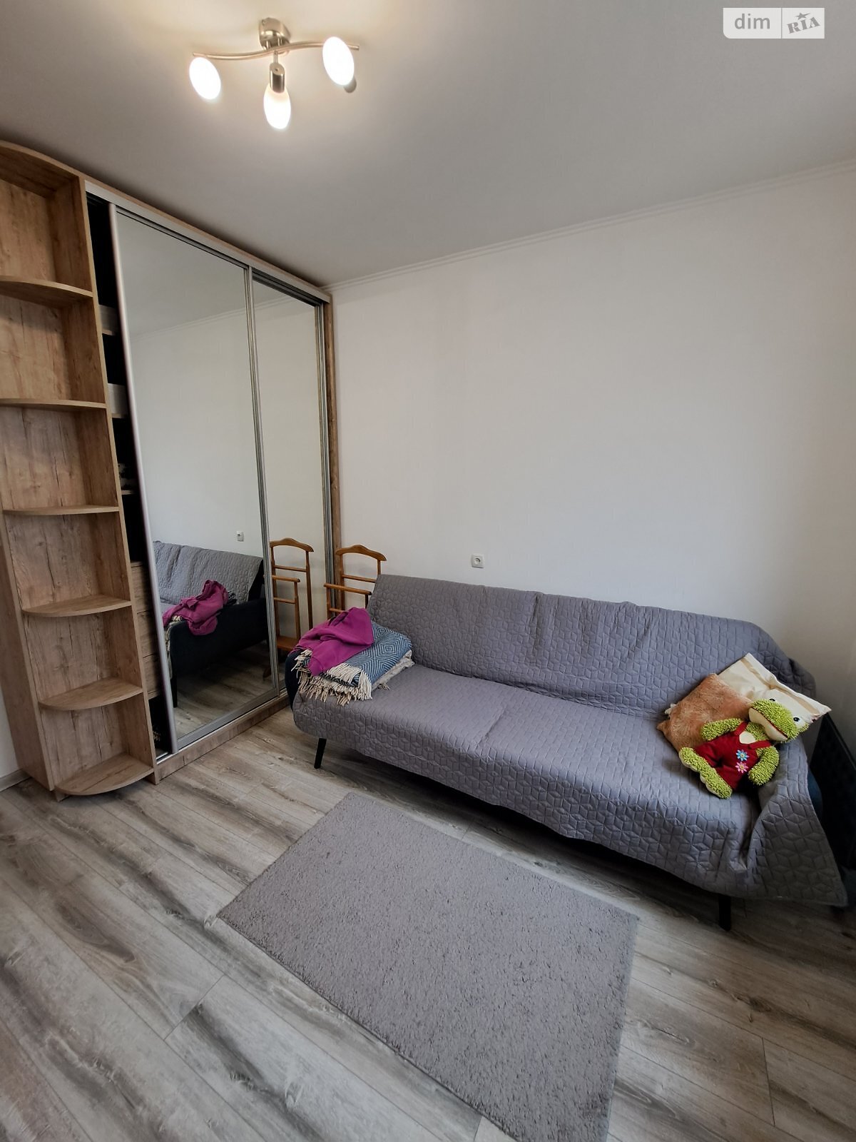 трикімнатна квартира в Миколаєві, район Північний, на вул. Архітектора Старова в довготривалу оренду помісячно фото 1