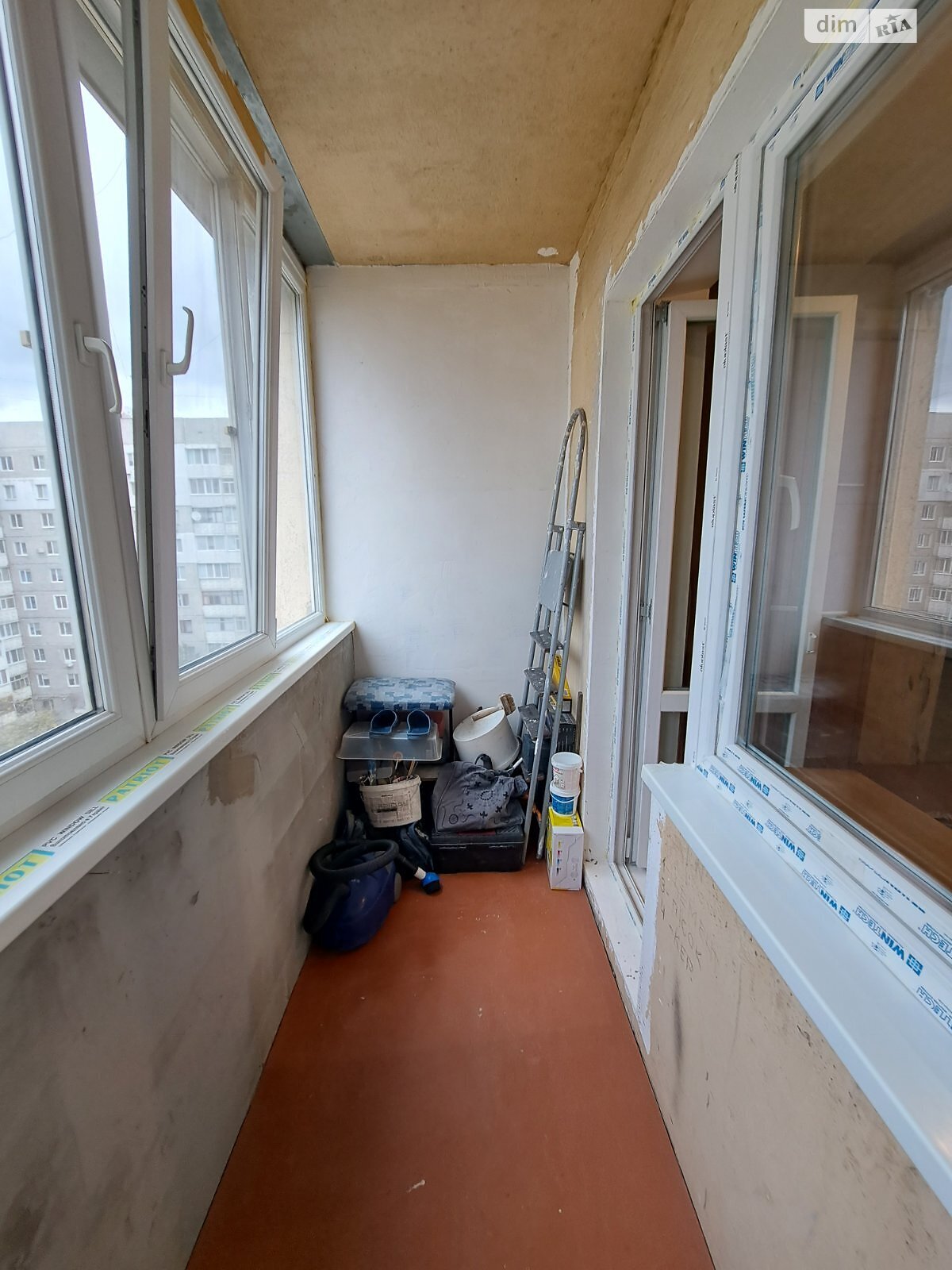 трикімнатна квартира в Миколаєві, район Північний, на вул. Архітектора Старова в довготривалу оренду помісячно фото 1