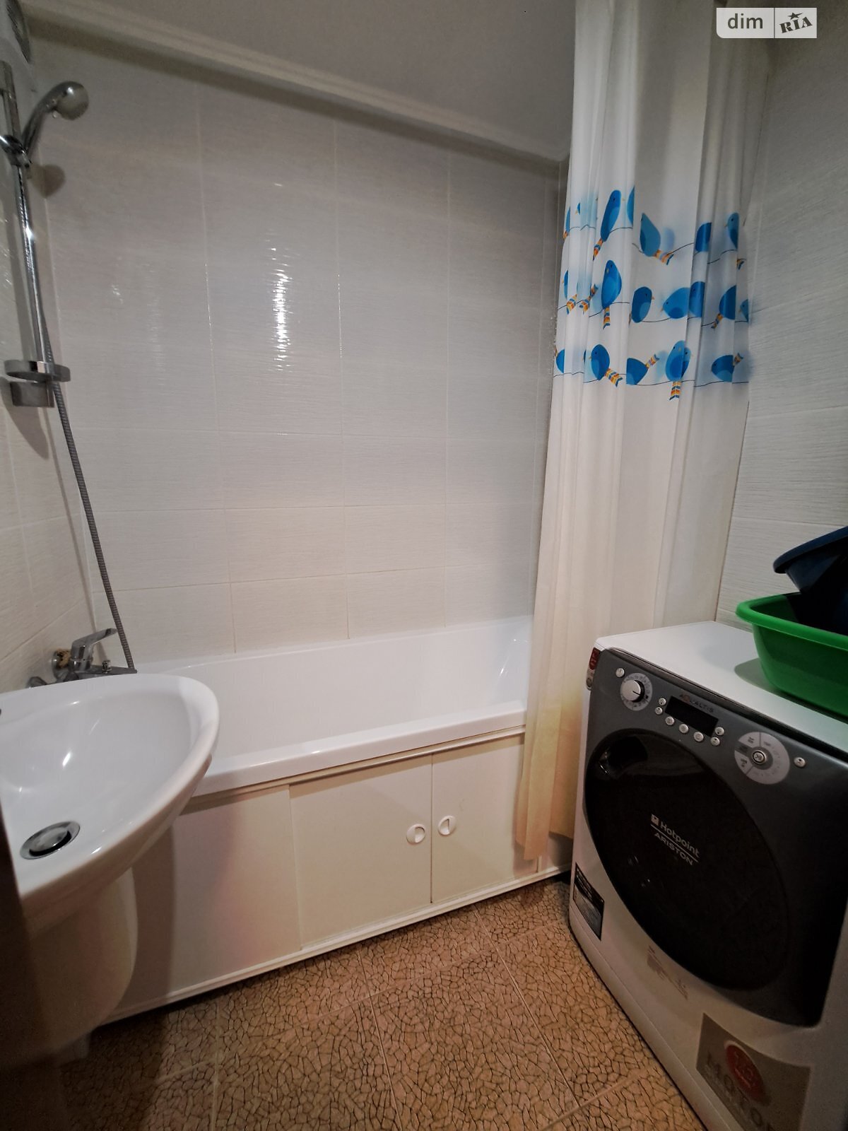 трикімнатна квартира в Миколаєві, район Північний, на вул. Архітектора Старова в довготривалу оренду помісячно фото 1