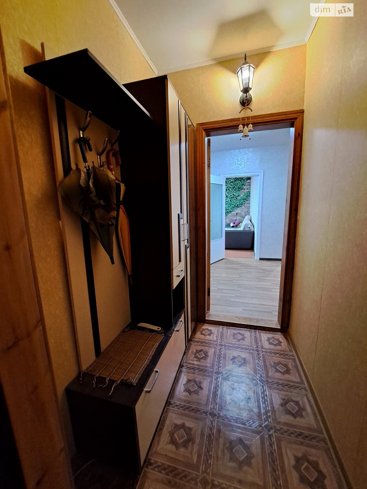 трикімнатна квартира в Миколаєві, район Північний, на вул. Архітектора Старова в довготривалу оренду помісячно фото 1