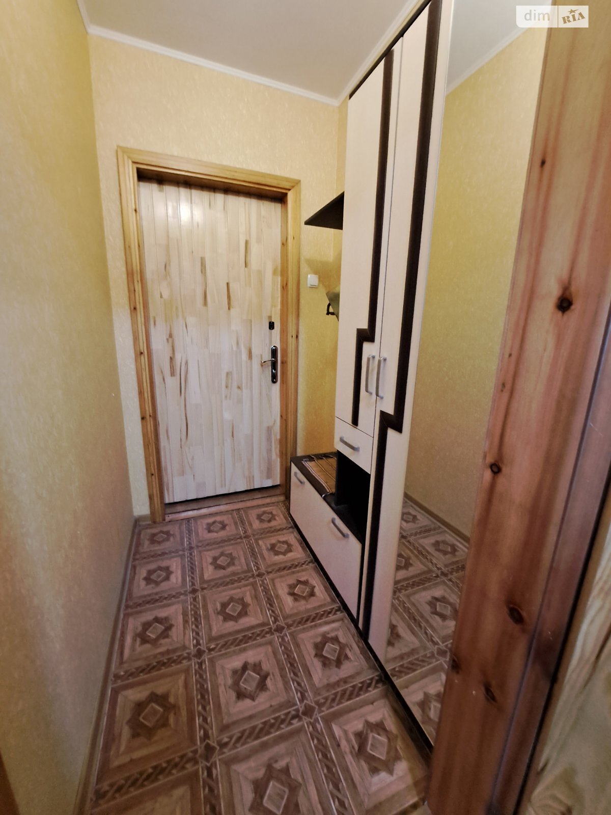 трикімнатна квартира в Миколаєві, район Північний, на вул. Архітектора Старова в довготривалу оренду помісячно фото 1