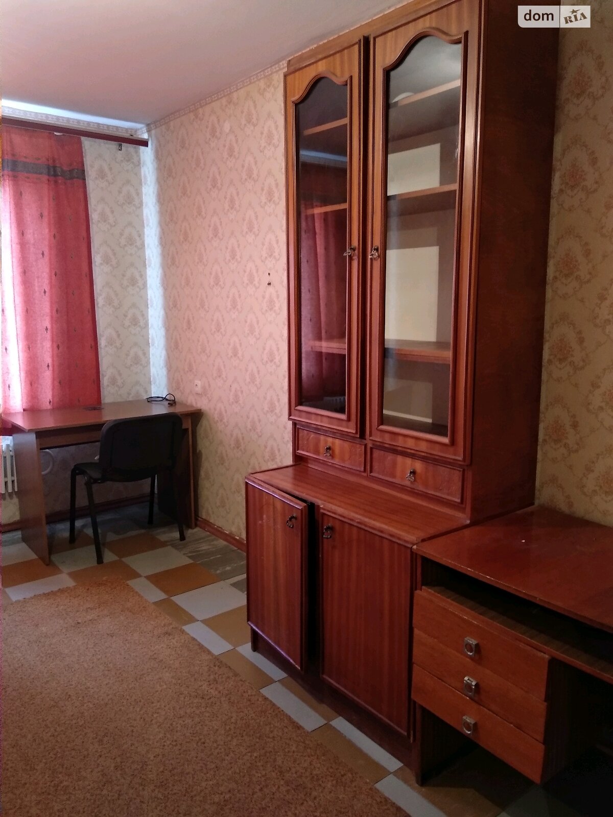 трехкомнатная квартира с мебелью в Николаеве, район Соляные, на Украины героев Проспект 15 в аренду на долгий срок помесячно фото 1