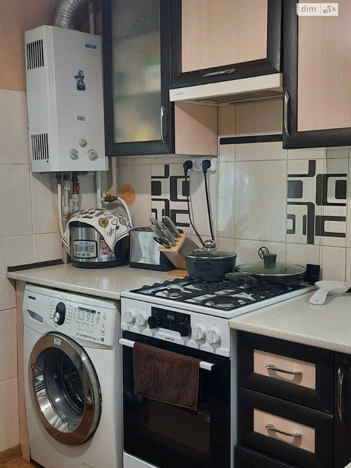 двухкомнатная квартира в Николаеве, район Сухой фонтан, на ул. Глеба Бабыча в аренду на долгий срок помесячно фото 1