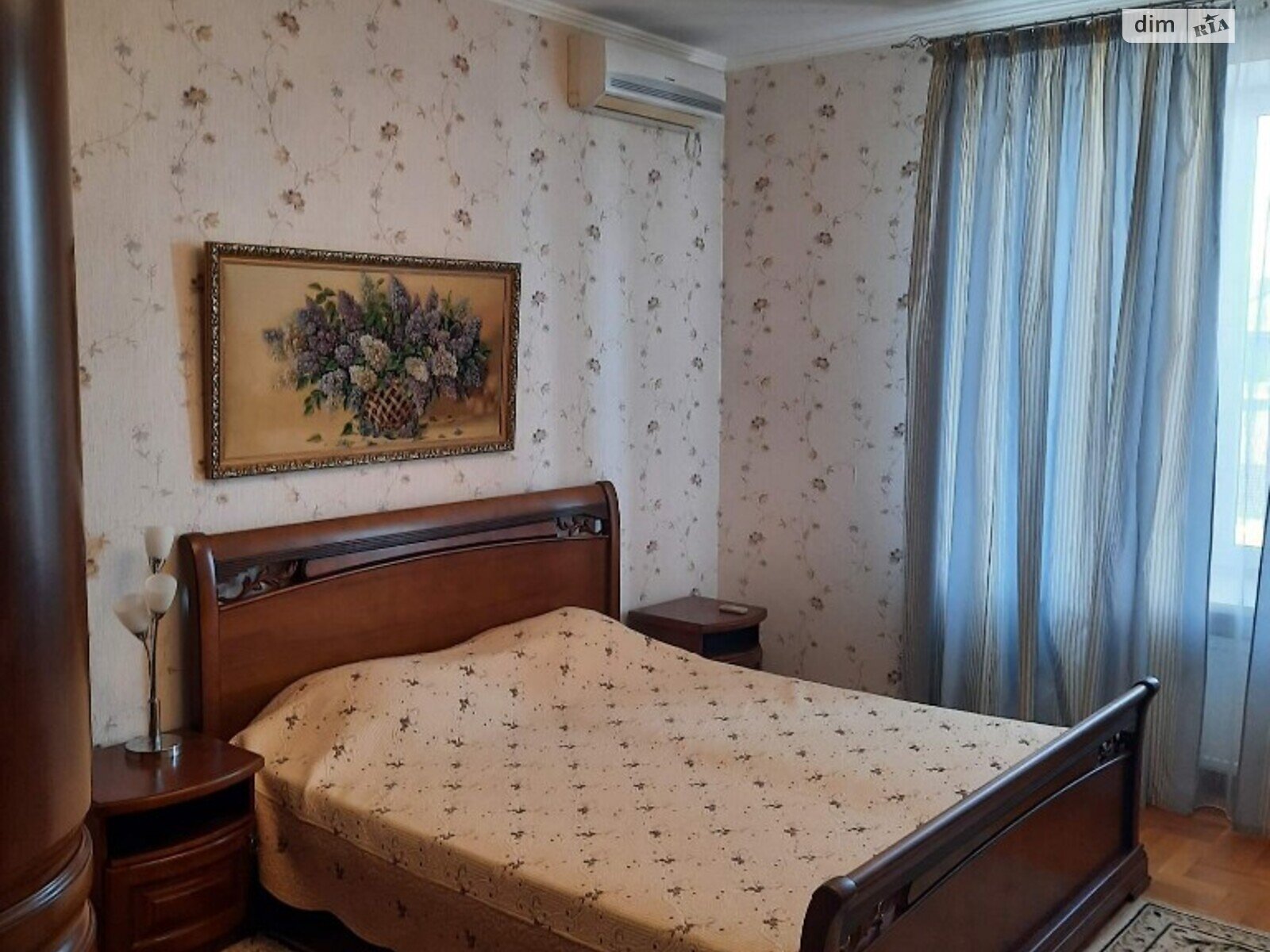 трехкомнатная квартира в Николаеве, район Центр, на ул. Адмиральская в аренду на долгий срок помесячно фото 1